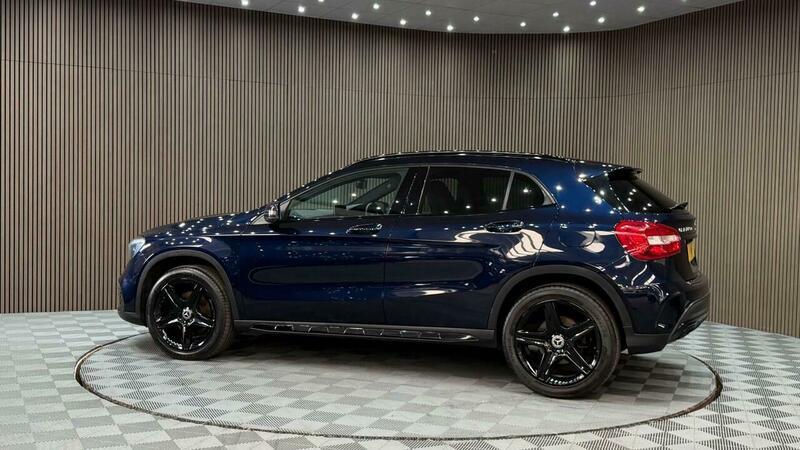 Mercedes-Benz GLA view 51