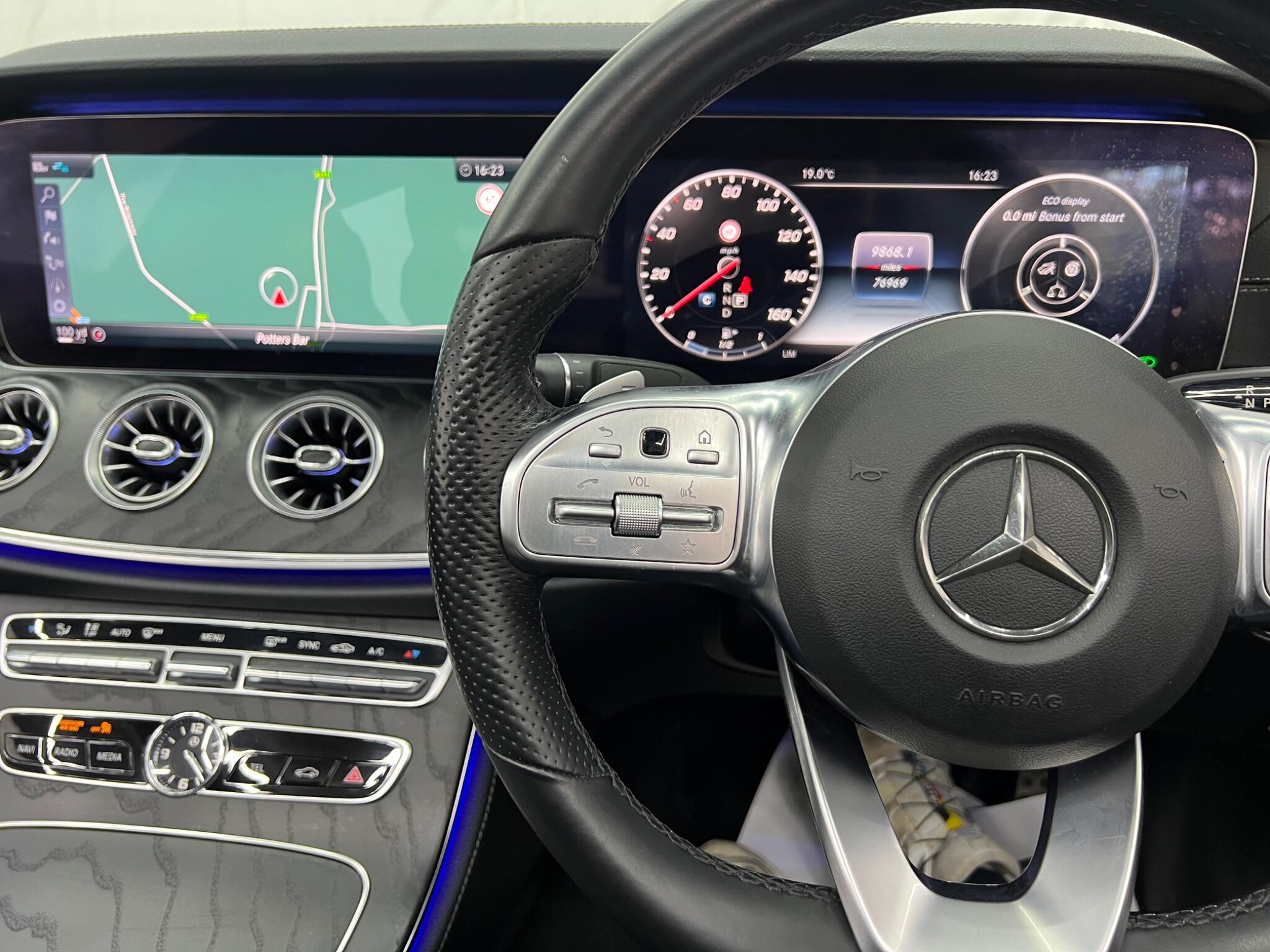 Mercedes-Benz E-Class view 48