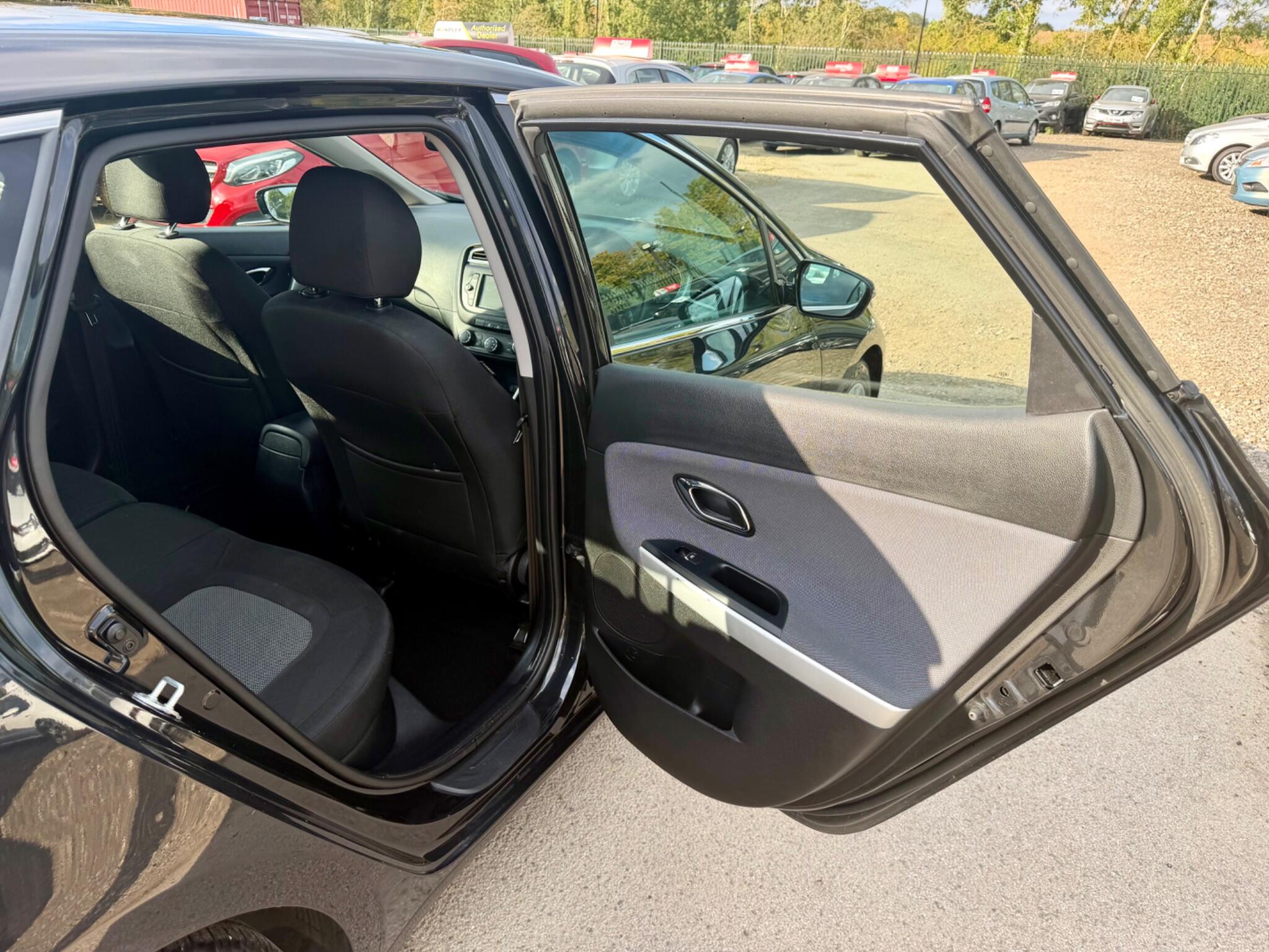 Kia Ceed view 36