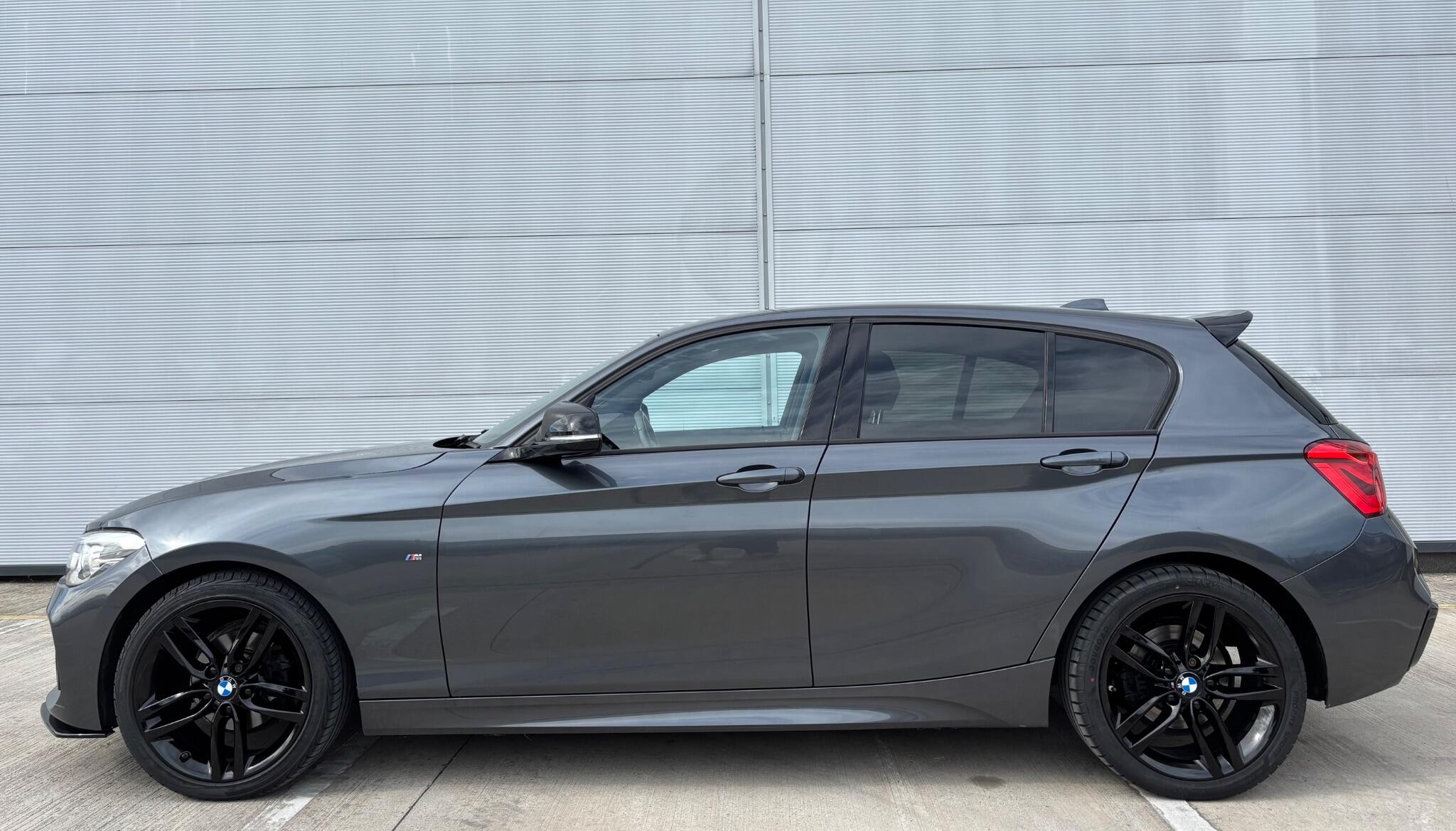 BMW 1 Series view 12
