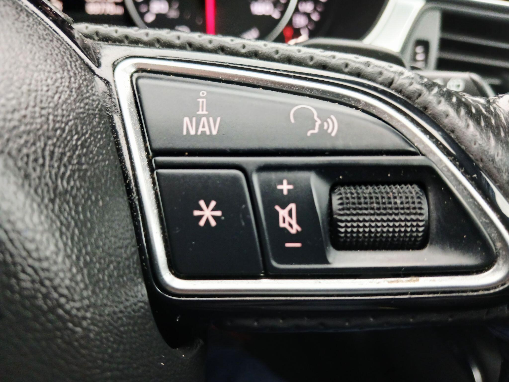 2012 Audi A6 Avant image 28