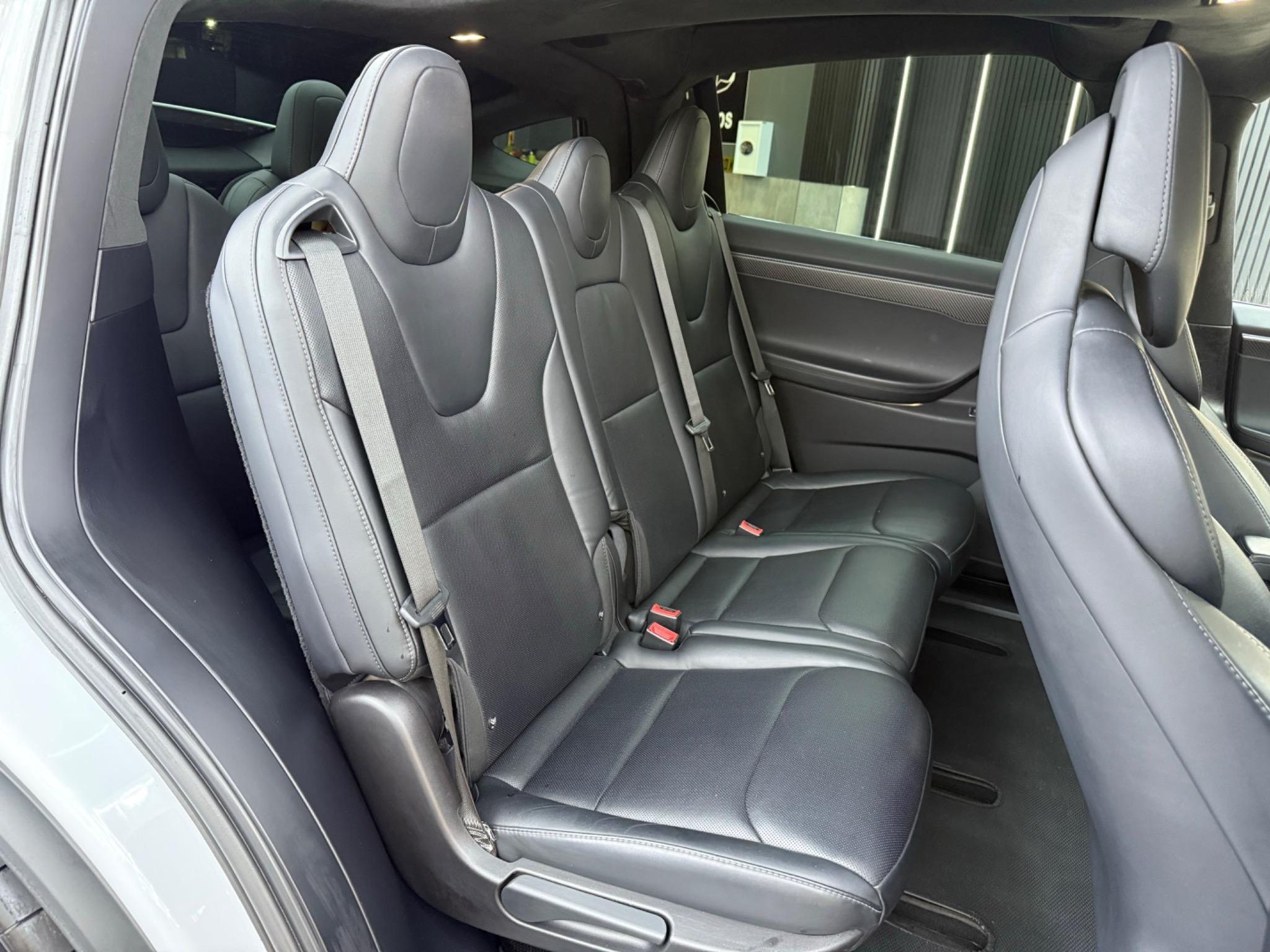 Tesla Model X view 15