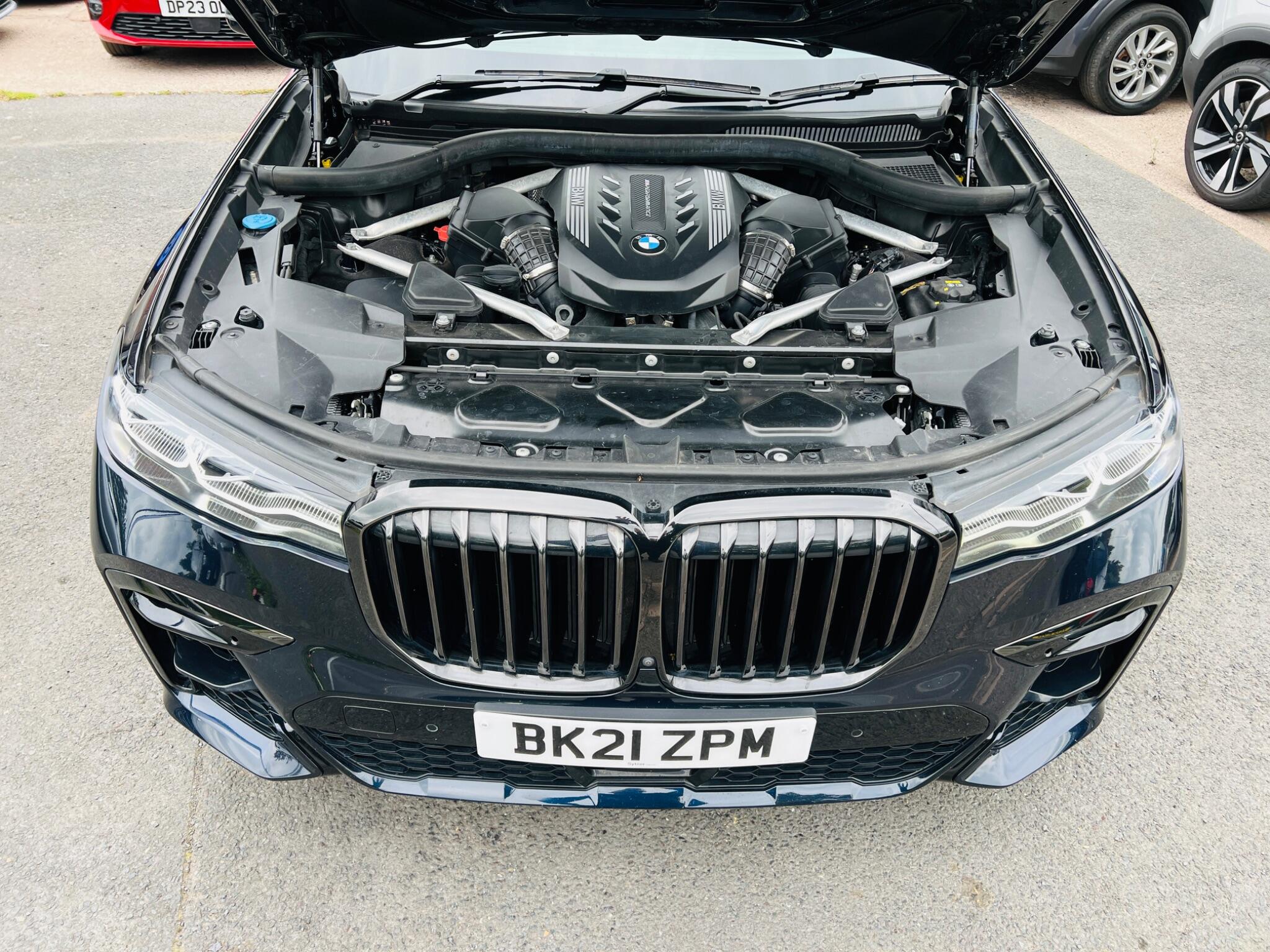 2021 BMW X7 4.4 M50i V8 Auto xDrive Euro 6 (s/s) 5dr • 62,886 miles image 55