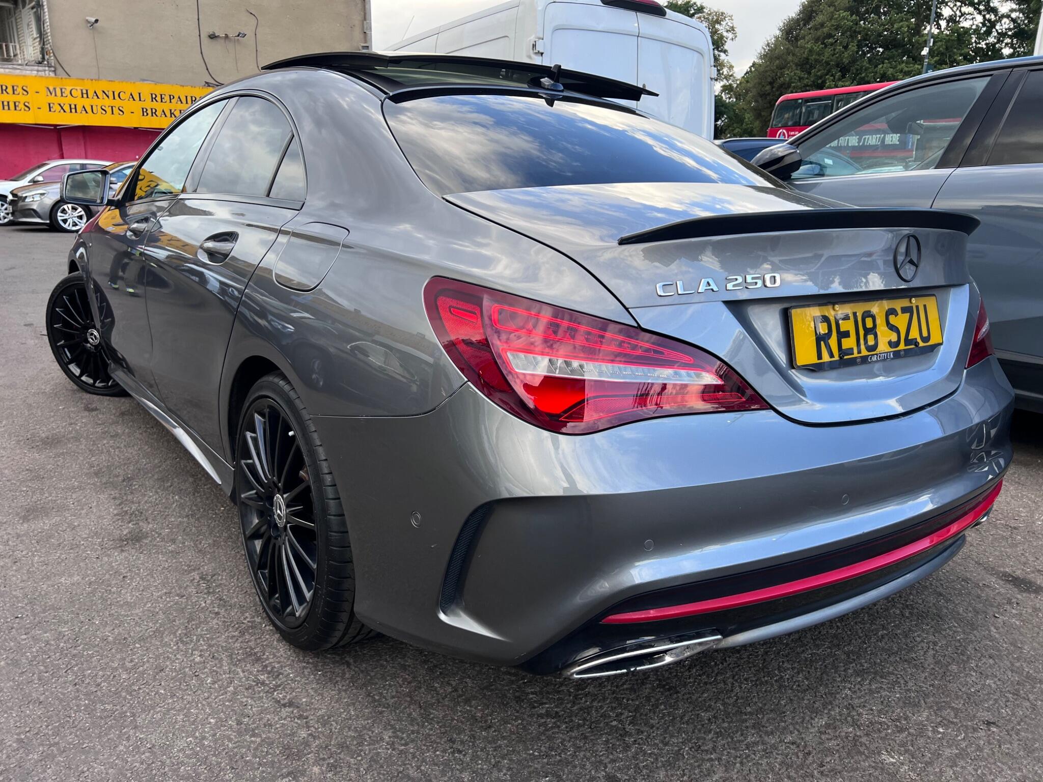 Mercedes-Benz Cla view 14