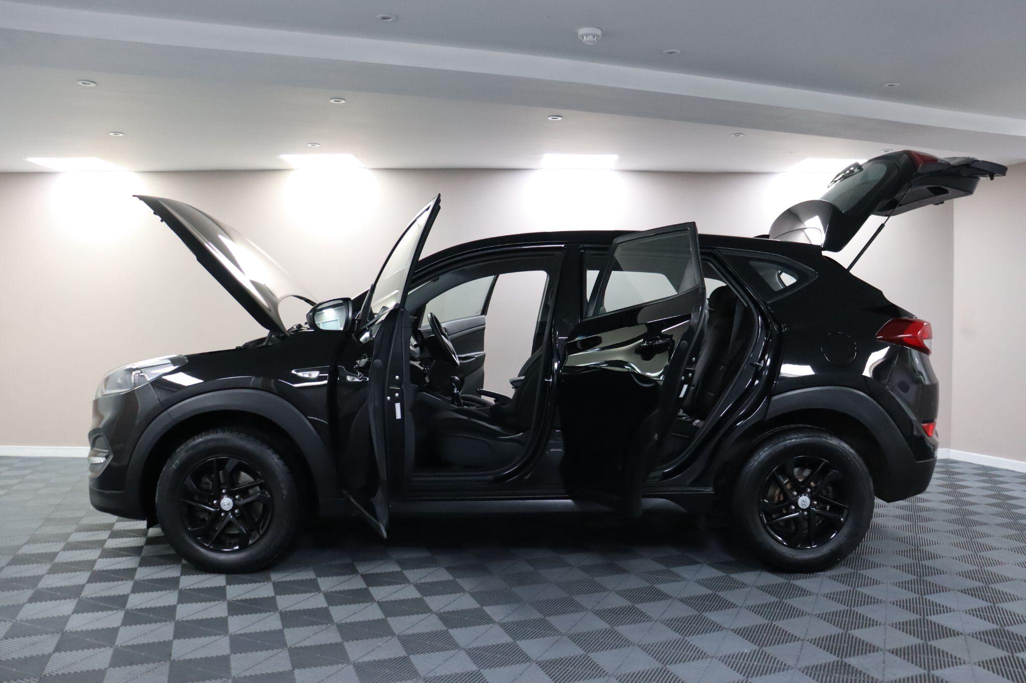 Hyundai Tucson view 6