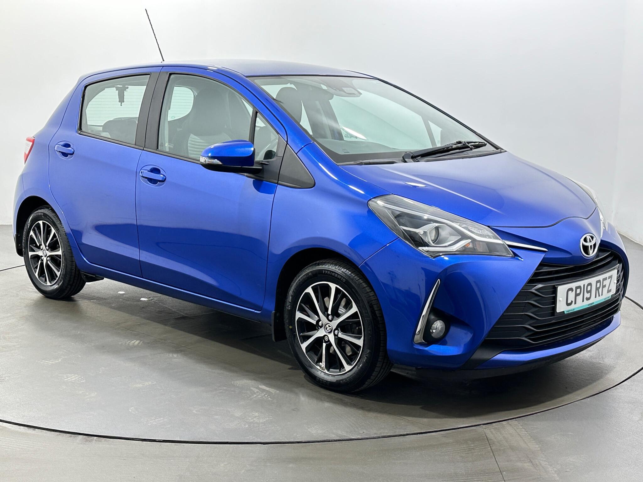 Toyota Yaris main image