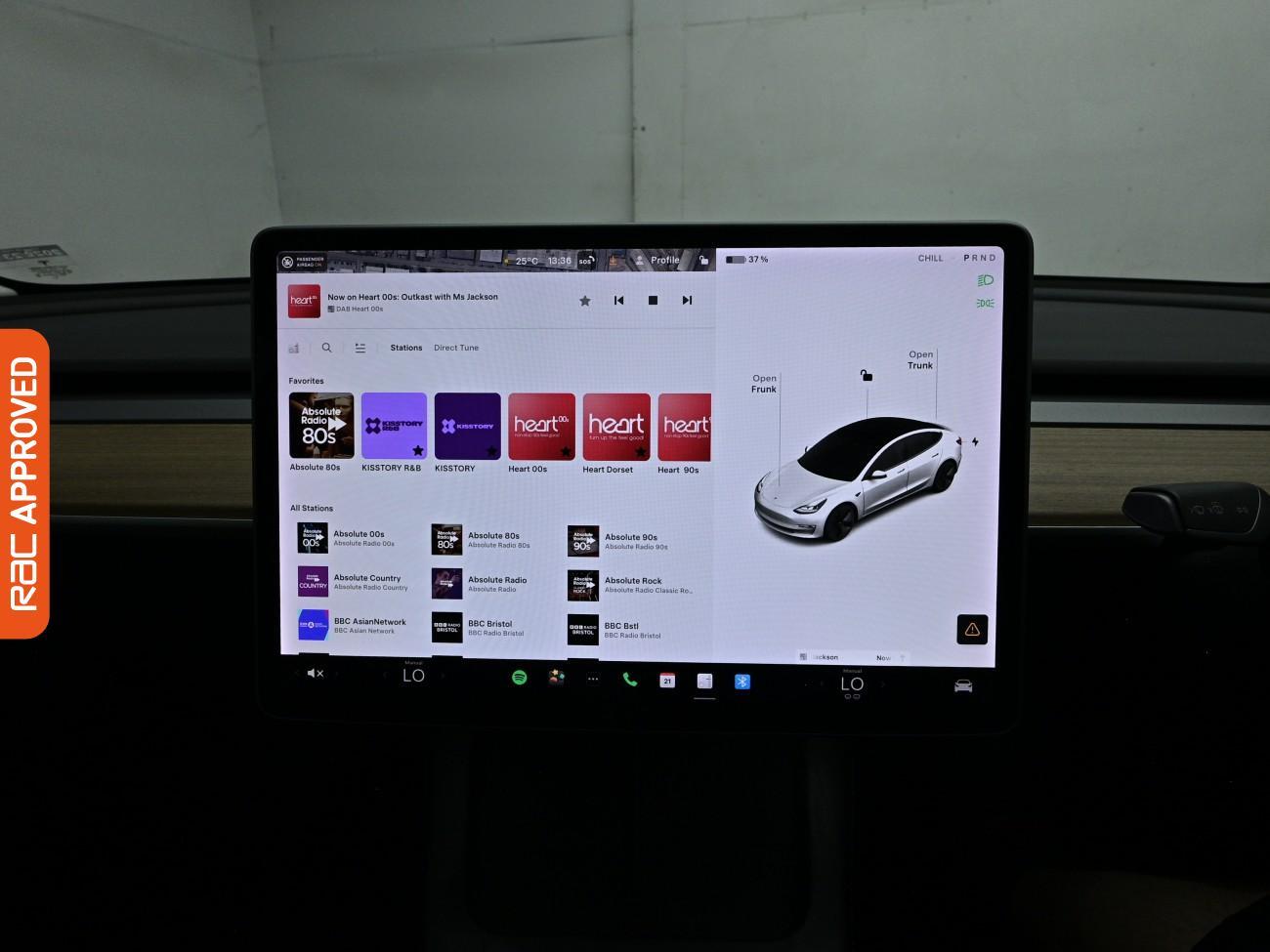 Tesla Model 3 view 18