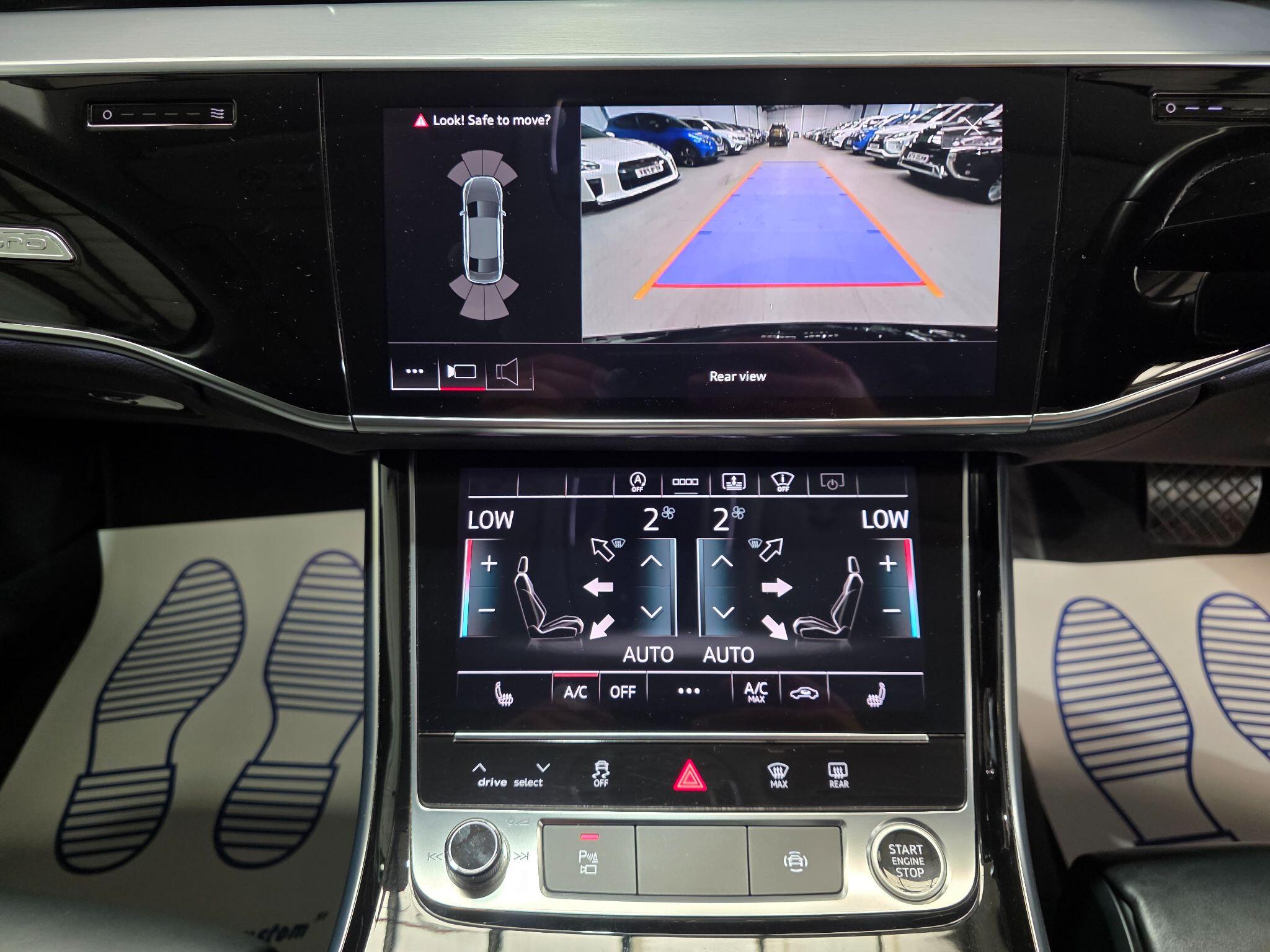 Audi A8 view 11