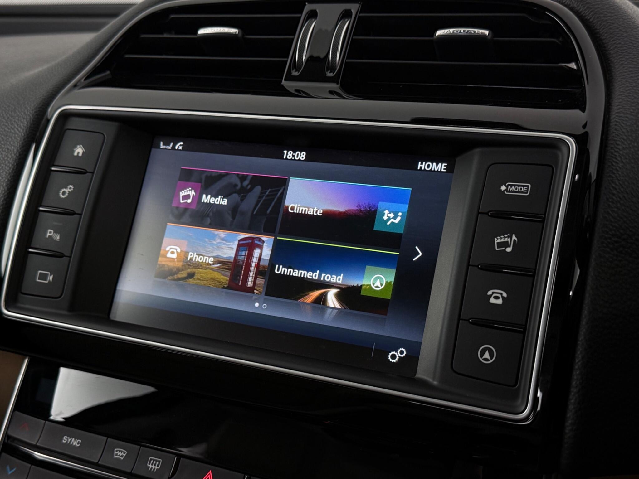 Jaguar Xe view 19