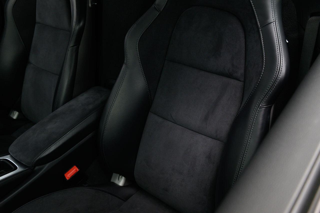Porsche Cayman view 33