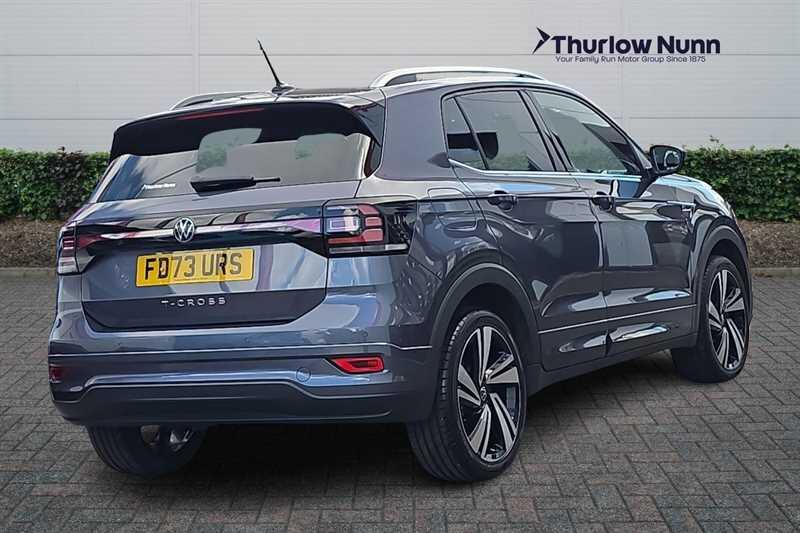 Volkswagen T-Cross view 3