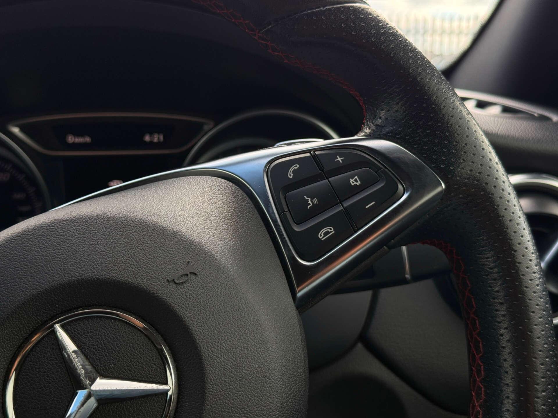 Mercedes-Benz Gla view 31