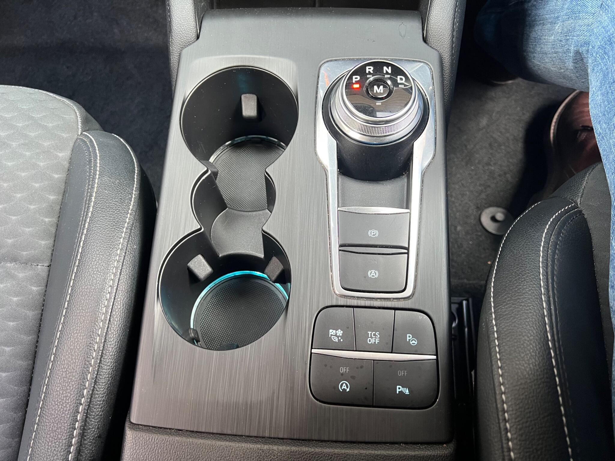 Ford Focus view 24