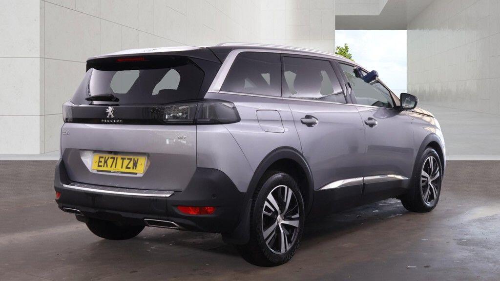 Peugeot 5008 view 9