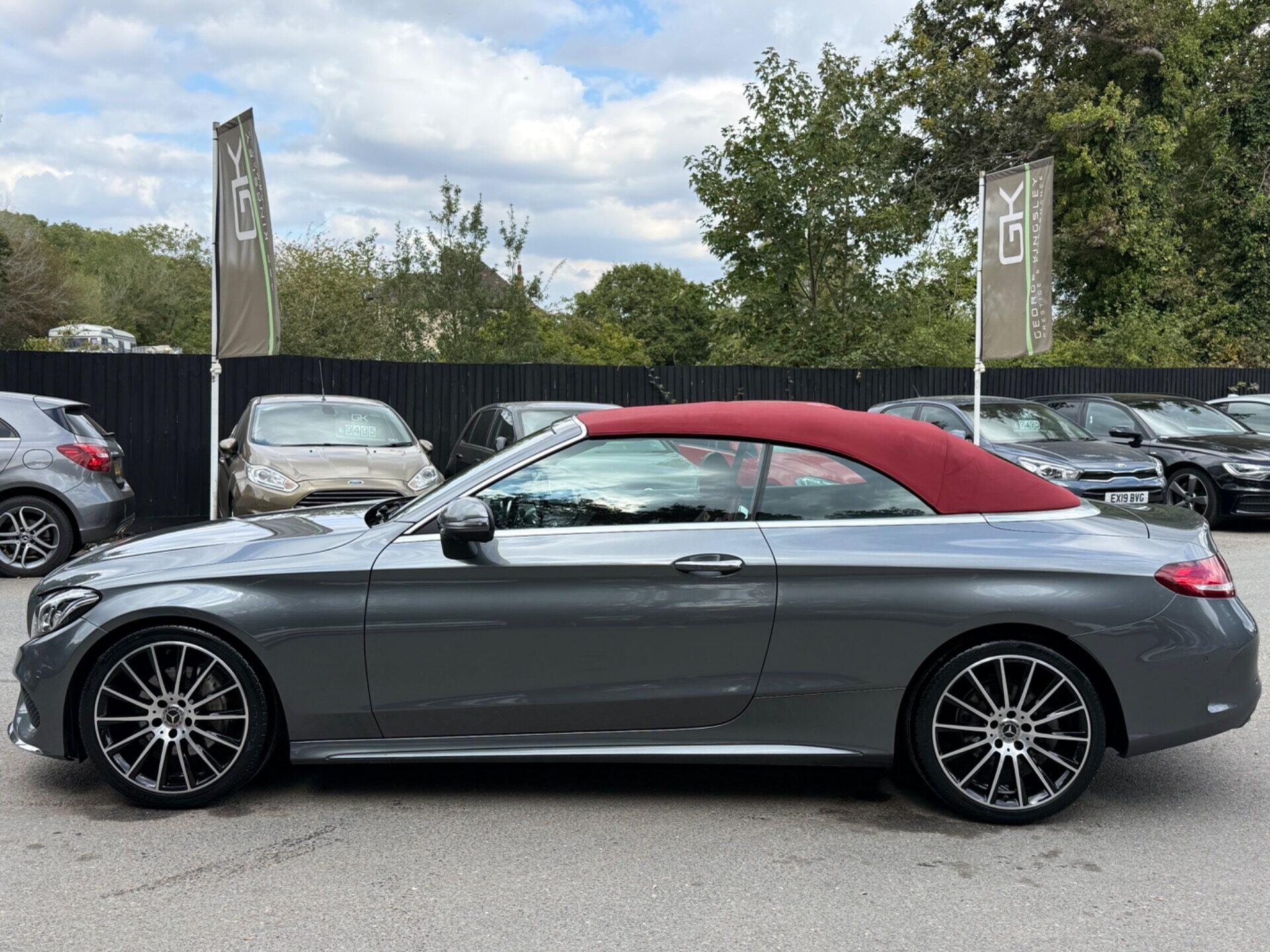 Mercedes-Benz C-Class view 11