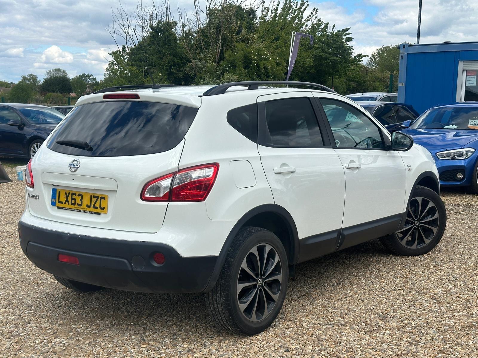 Nissan Qashqai view 3
