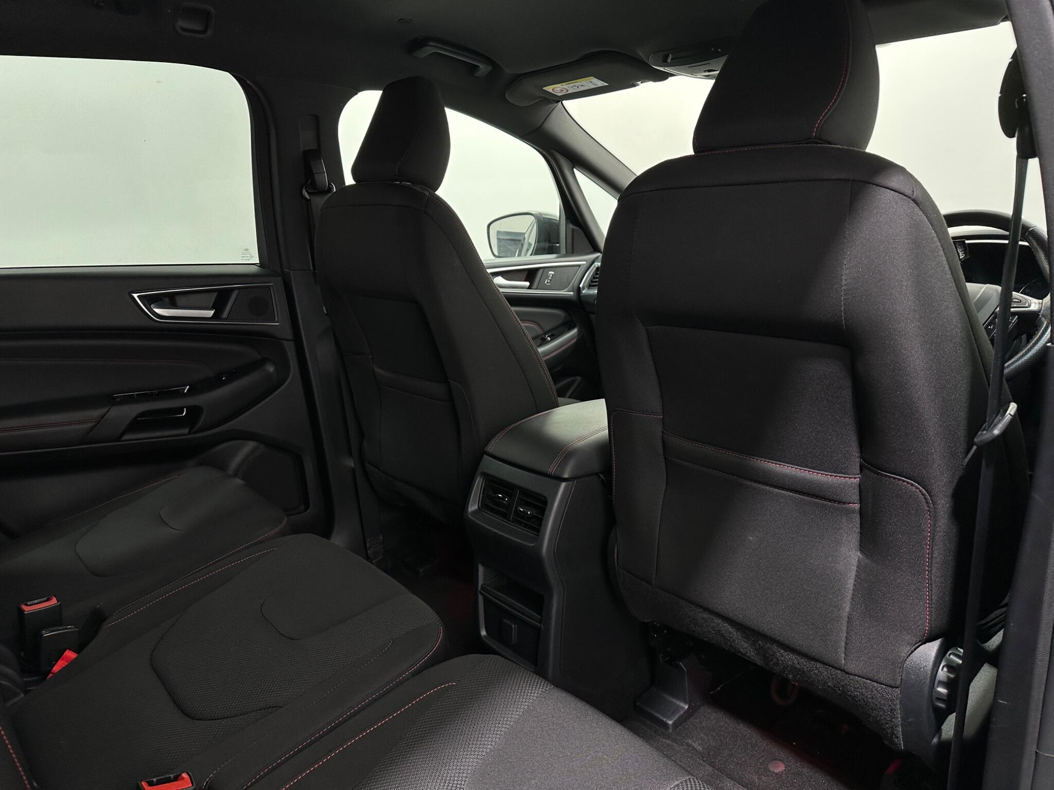 Ford S-Max view 41