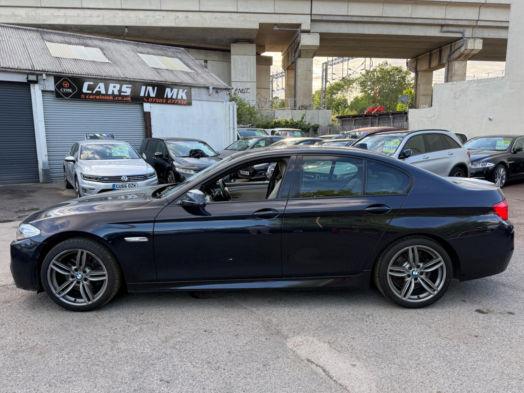 BMW 5 Series - Image 11