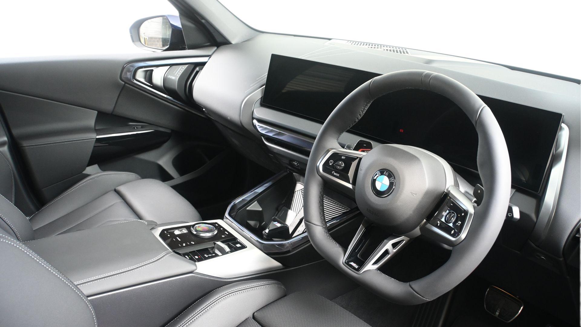 BMW X3 view 6