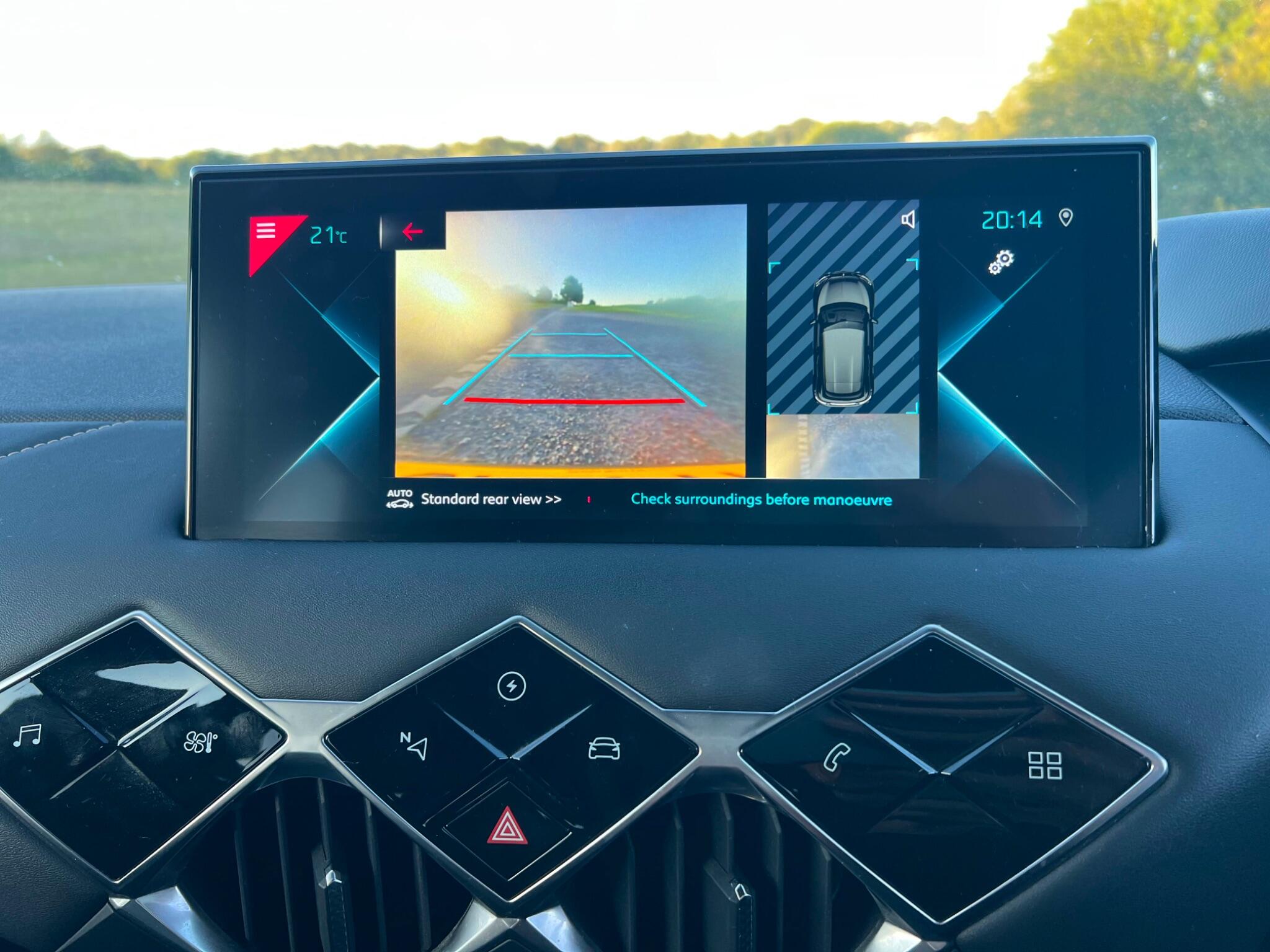 DS Automobiles DS 3 Crossback view 13