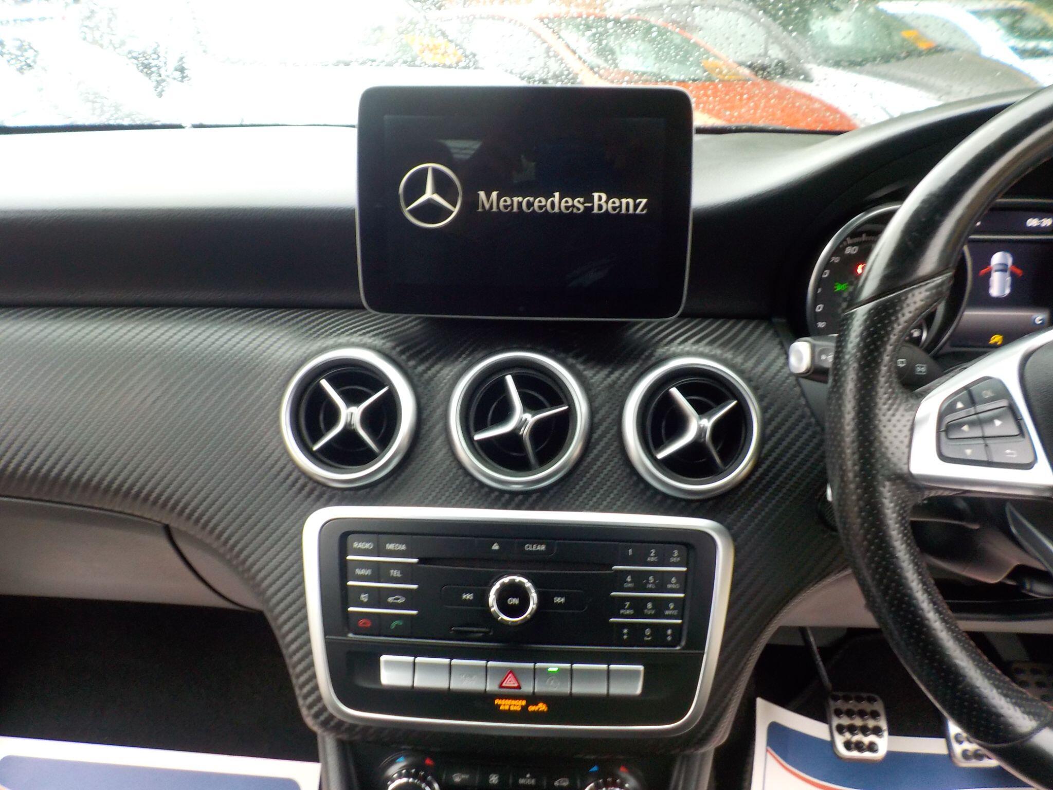 Mercedes-Benz A Class 2.1 A200d AMG Line Euro 6 (s/s) 5dr