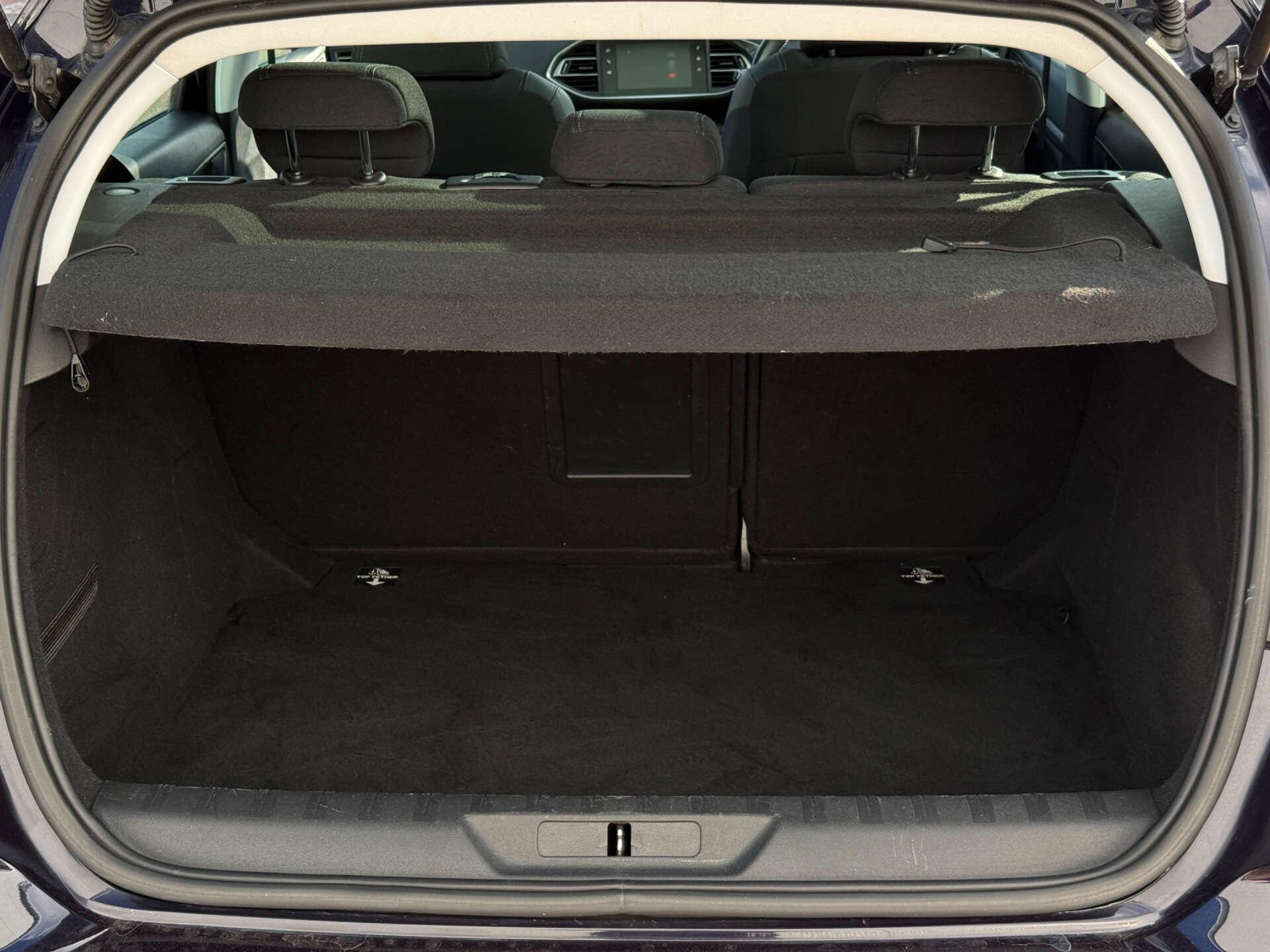 Peugeot 308 view 29
