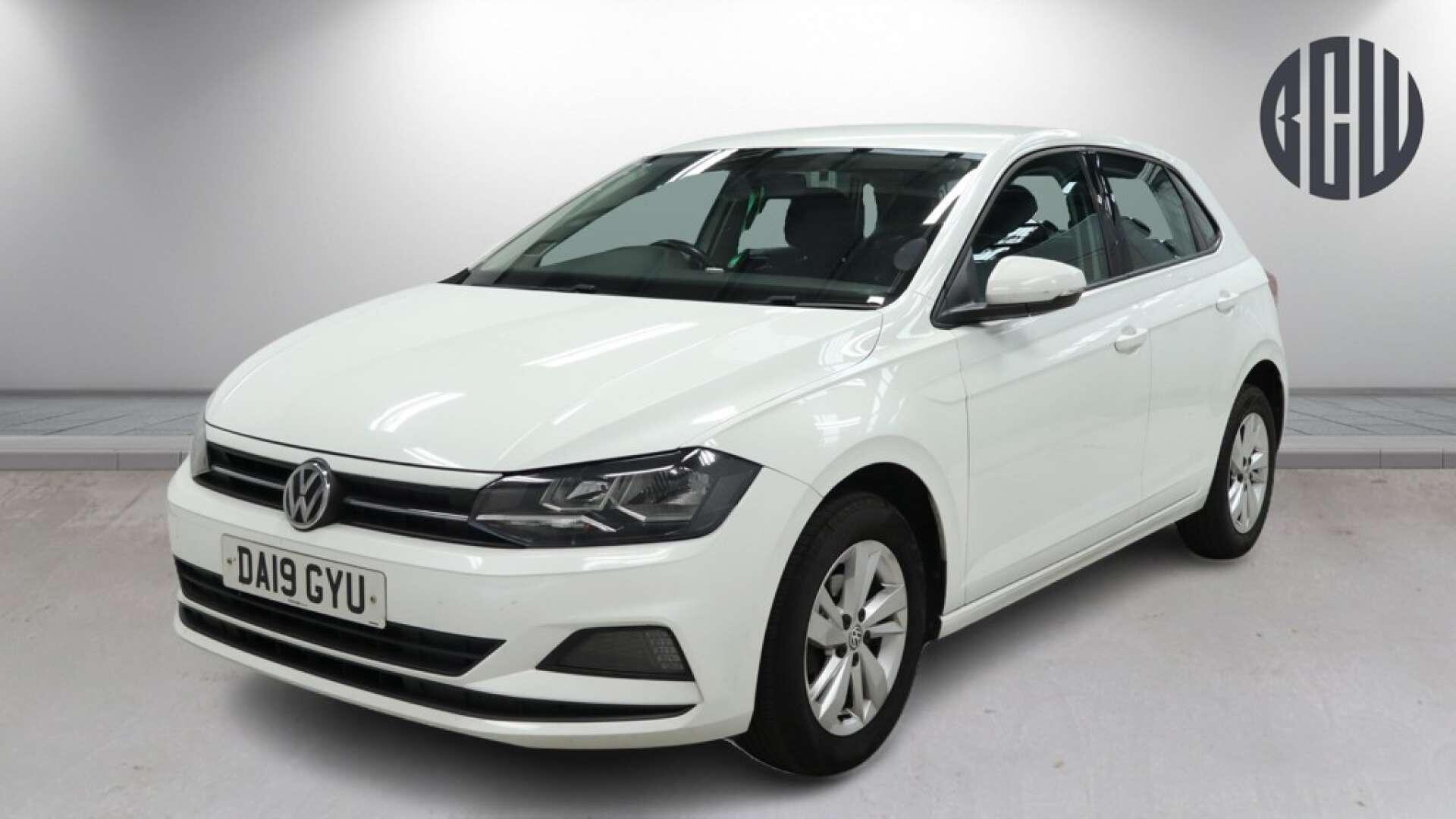 Volkswagen Polo view 2