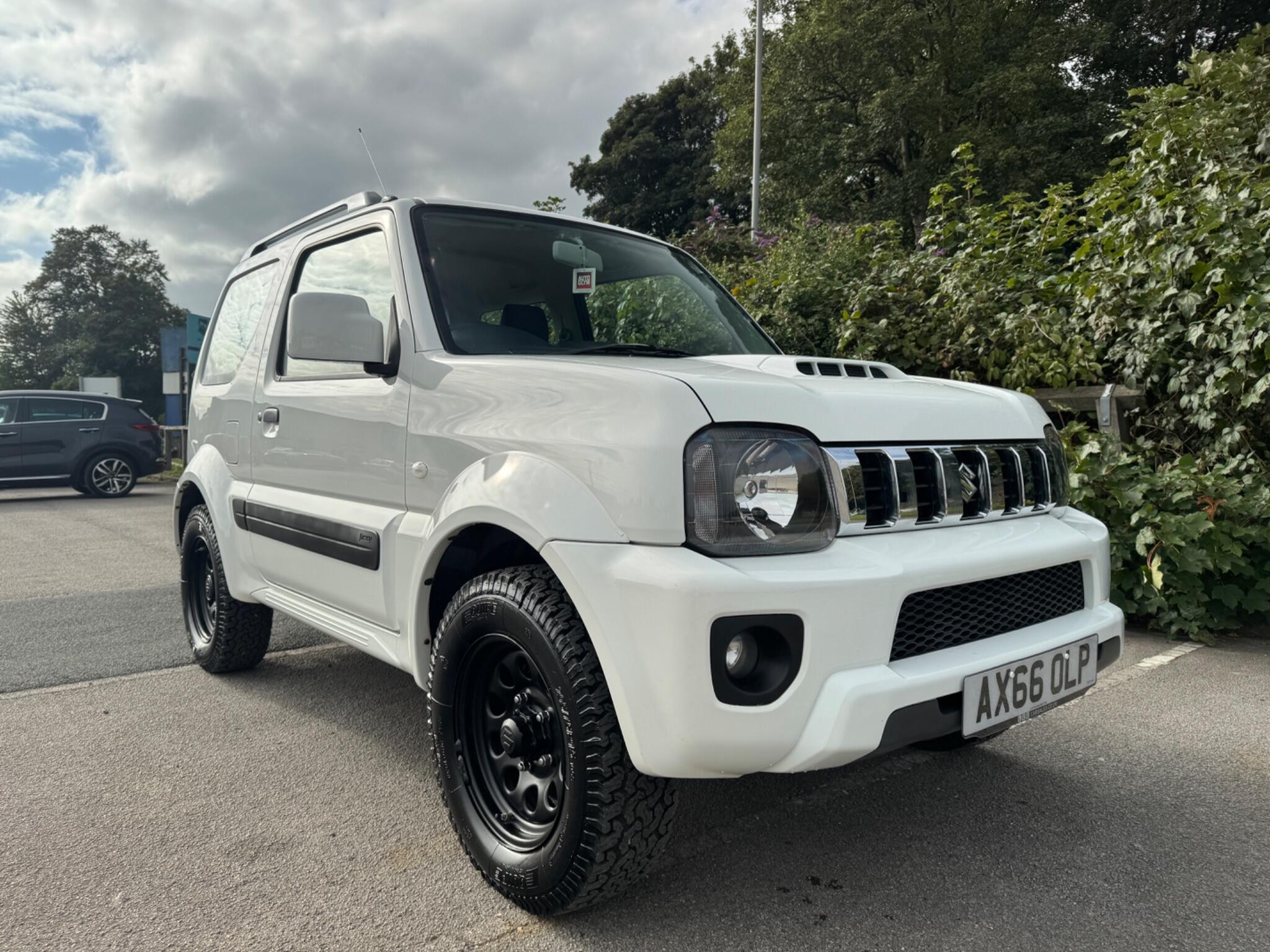 Suzuki Jimny view 3