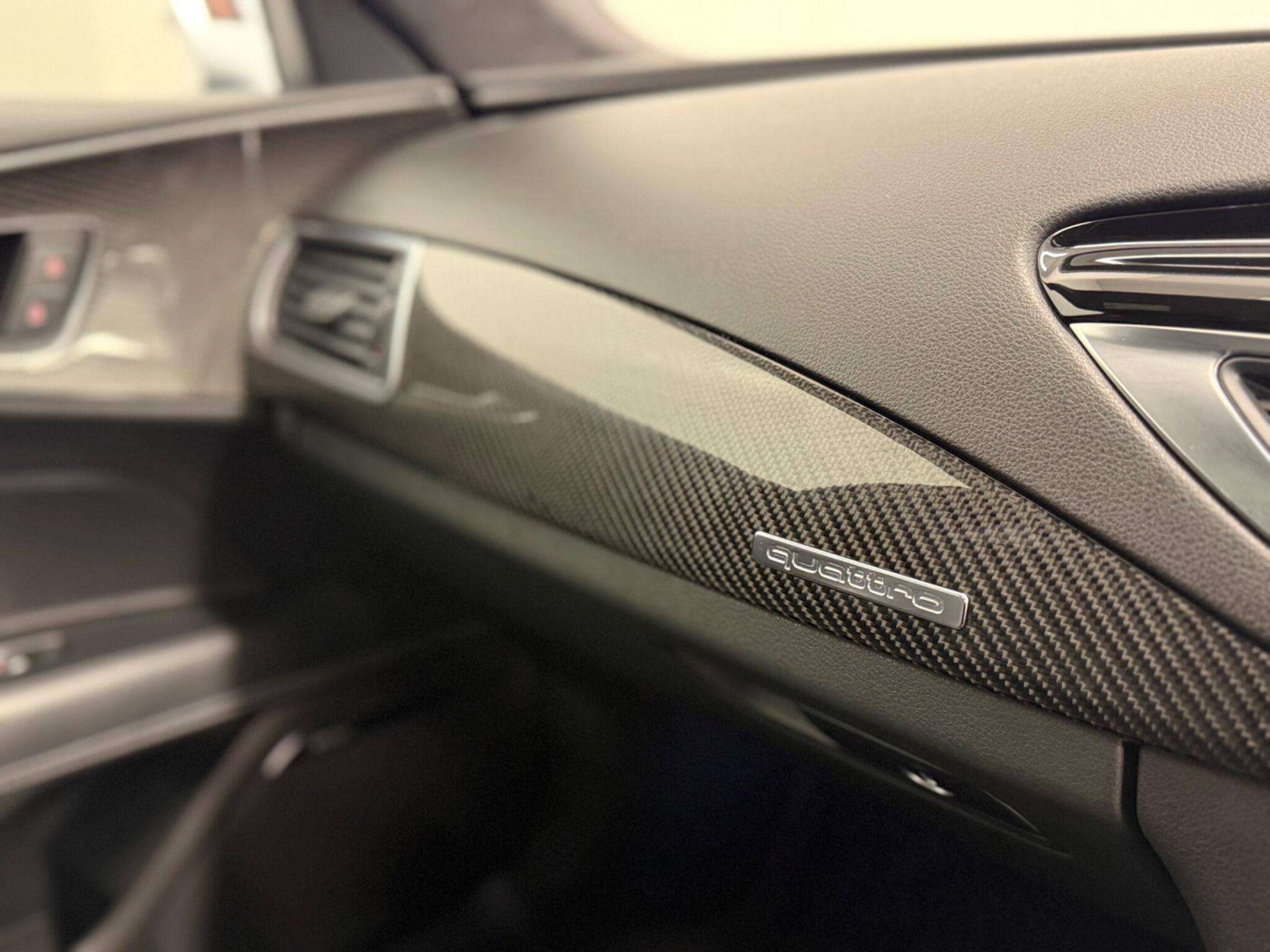2014 Audi RS7 image 22
