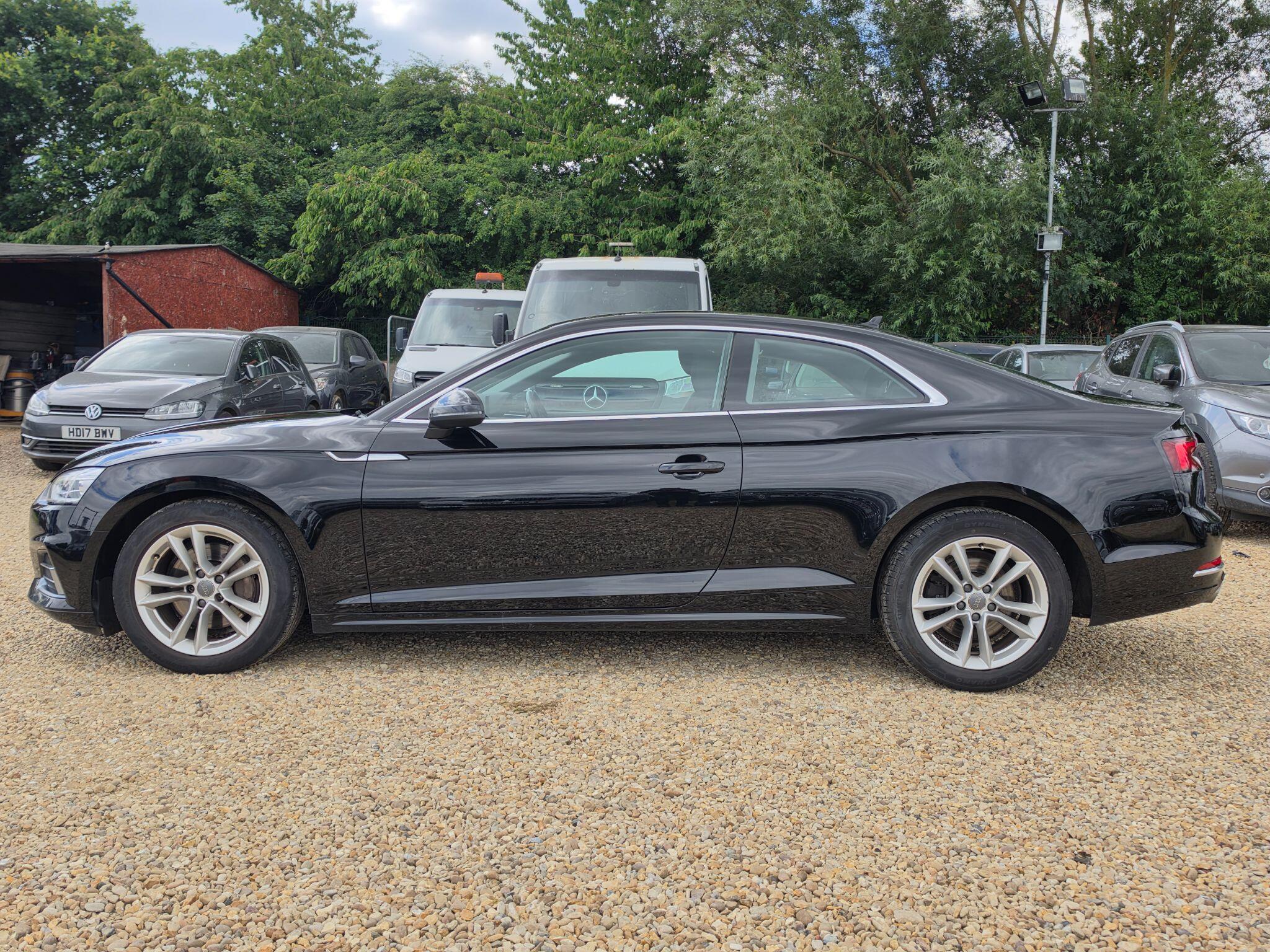 Audi A5 view 6
