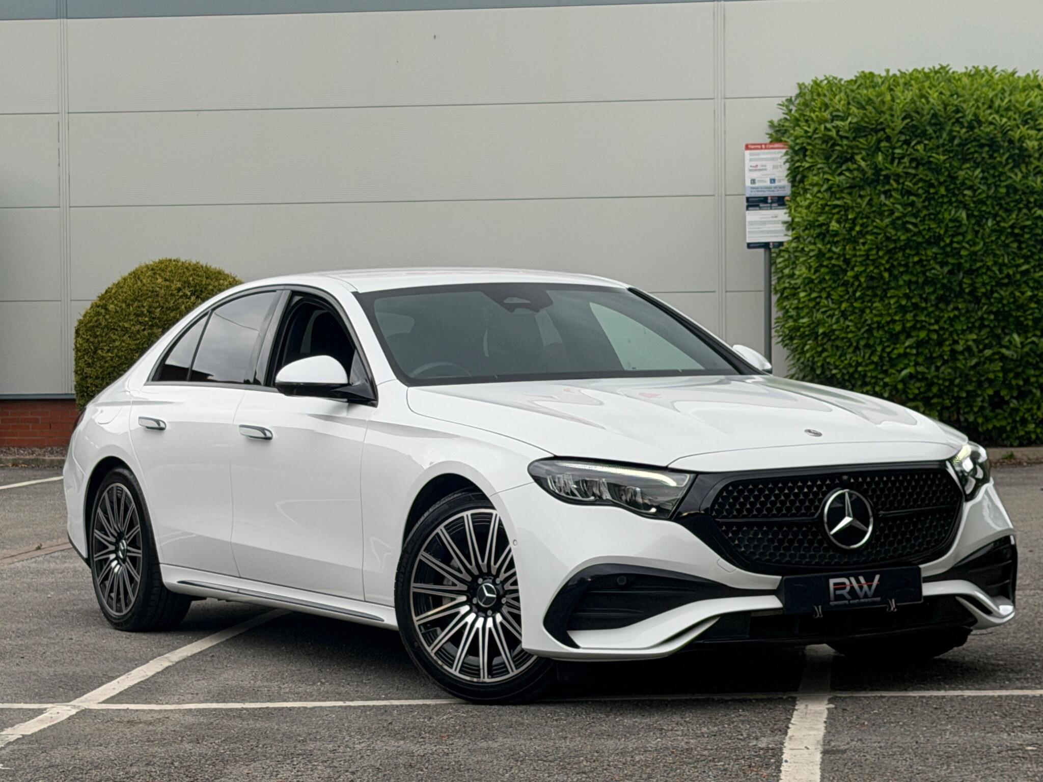 Mercedes-Benz E Class main image