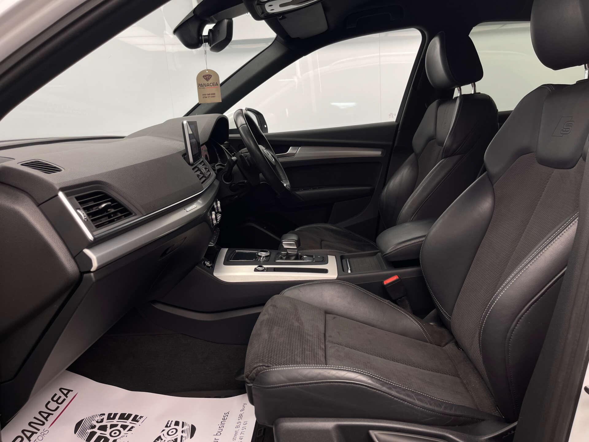 Audi Q5 view 35