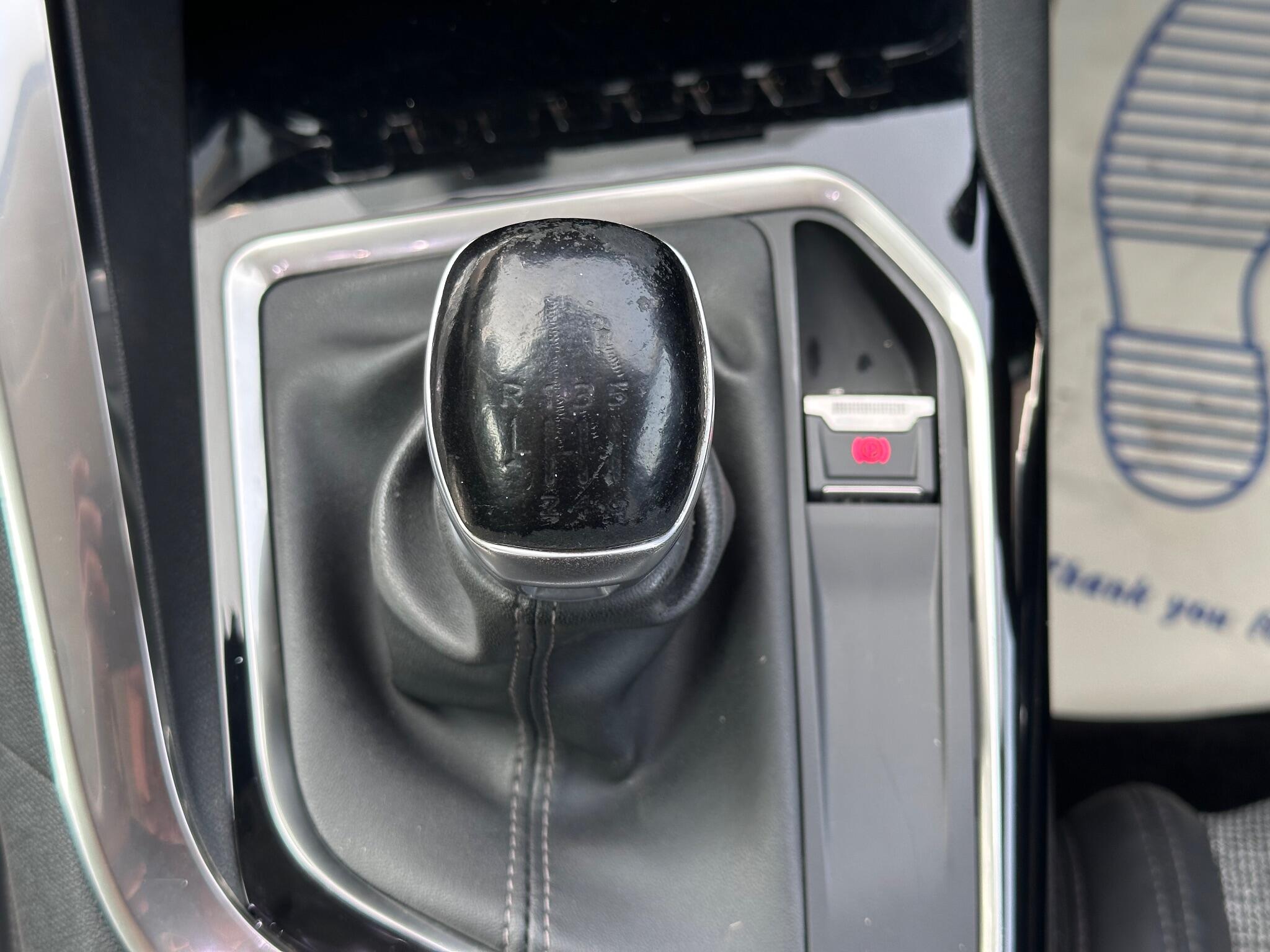 Peugeot 3008 view 42