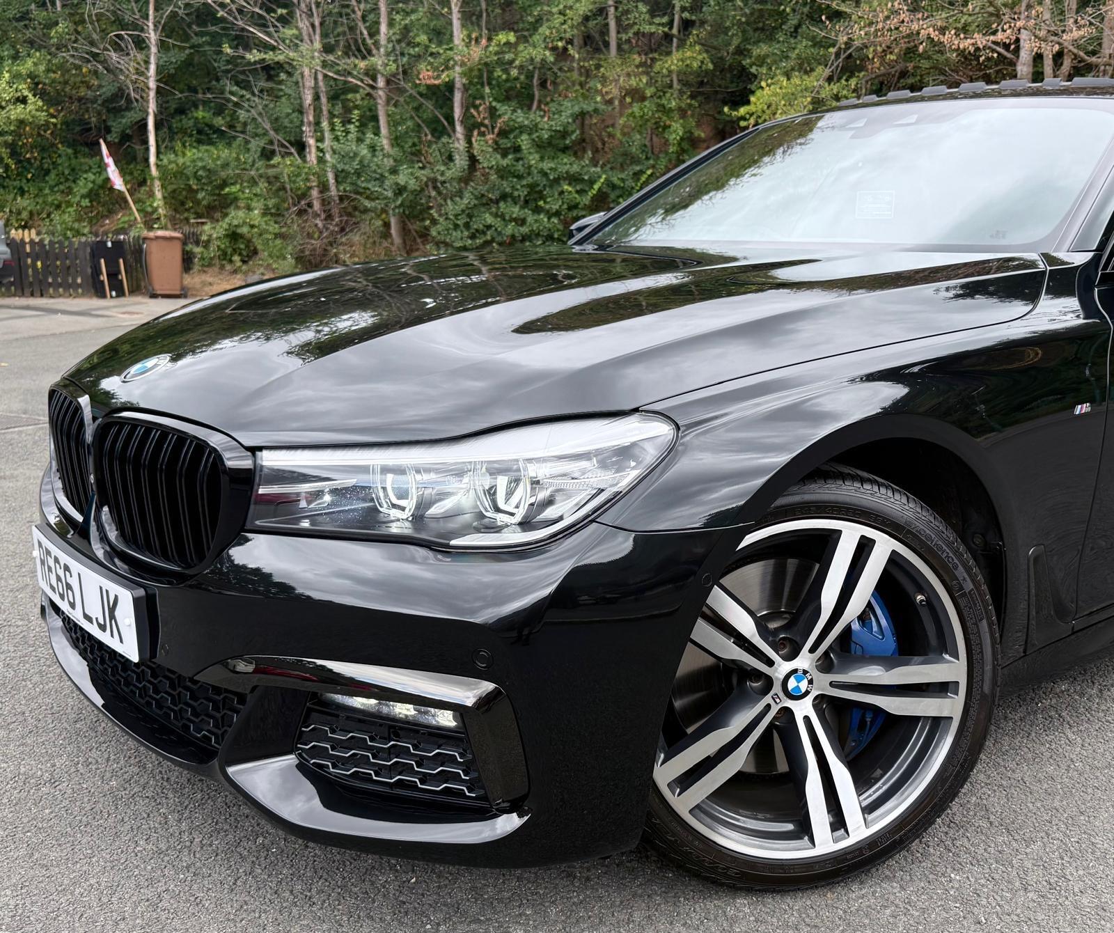 BMW 7 Series view 82