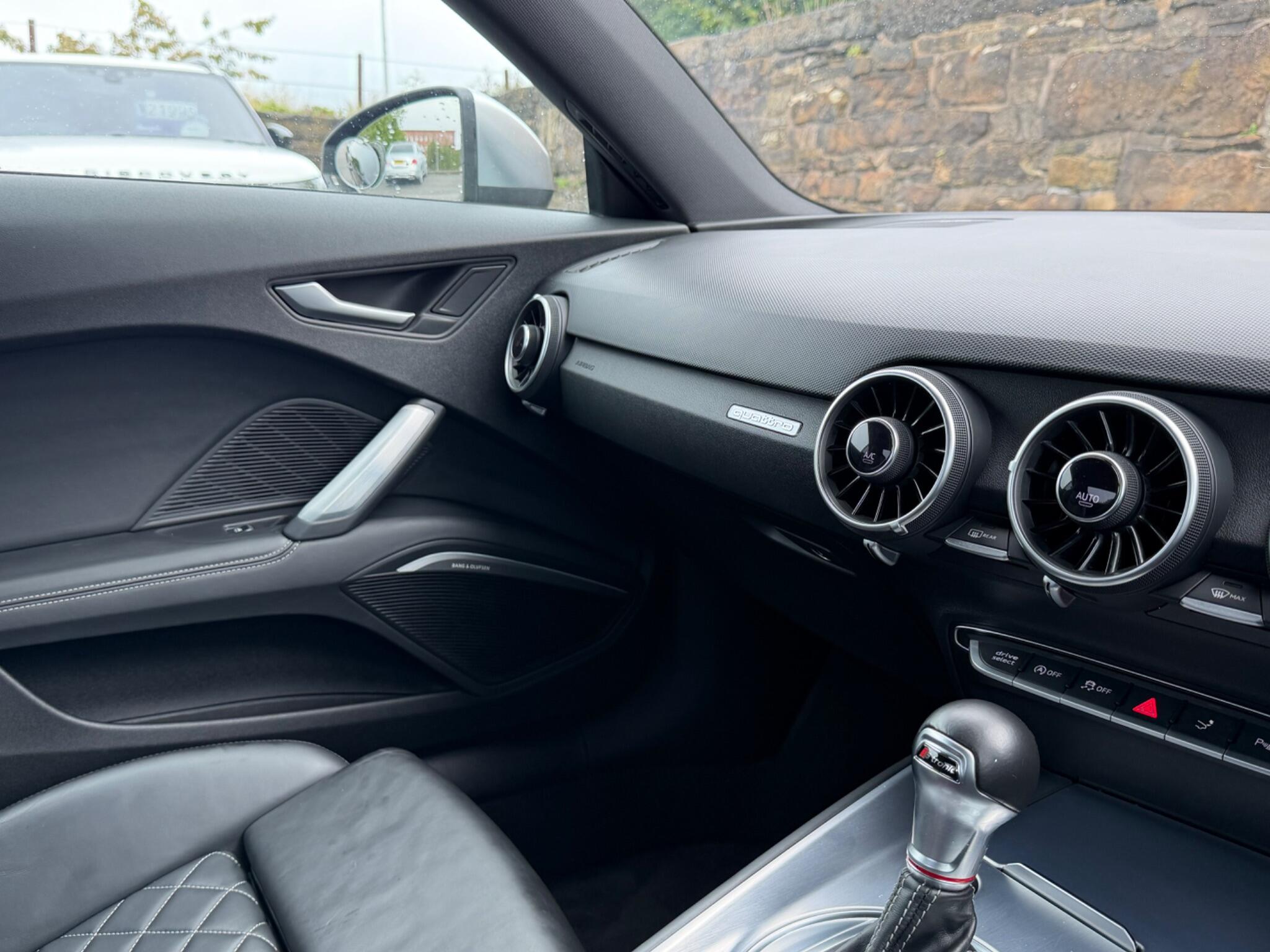 Audi TTS view 39