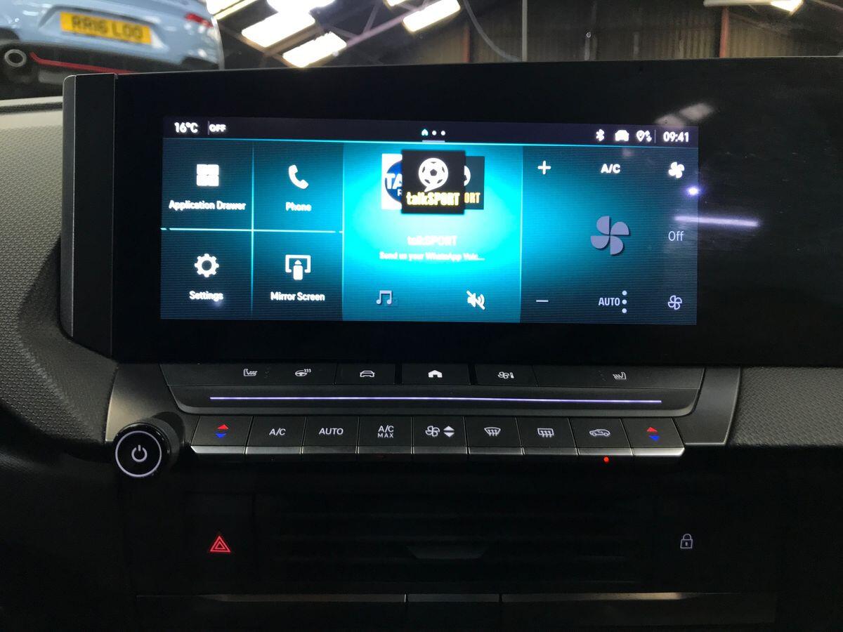 Vauxhall Astra view 13