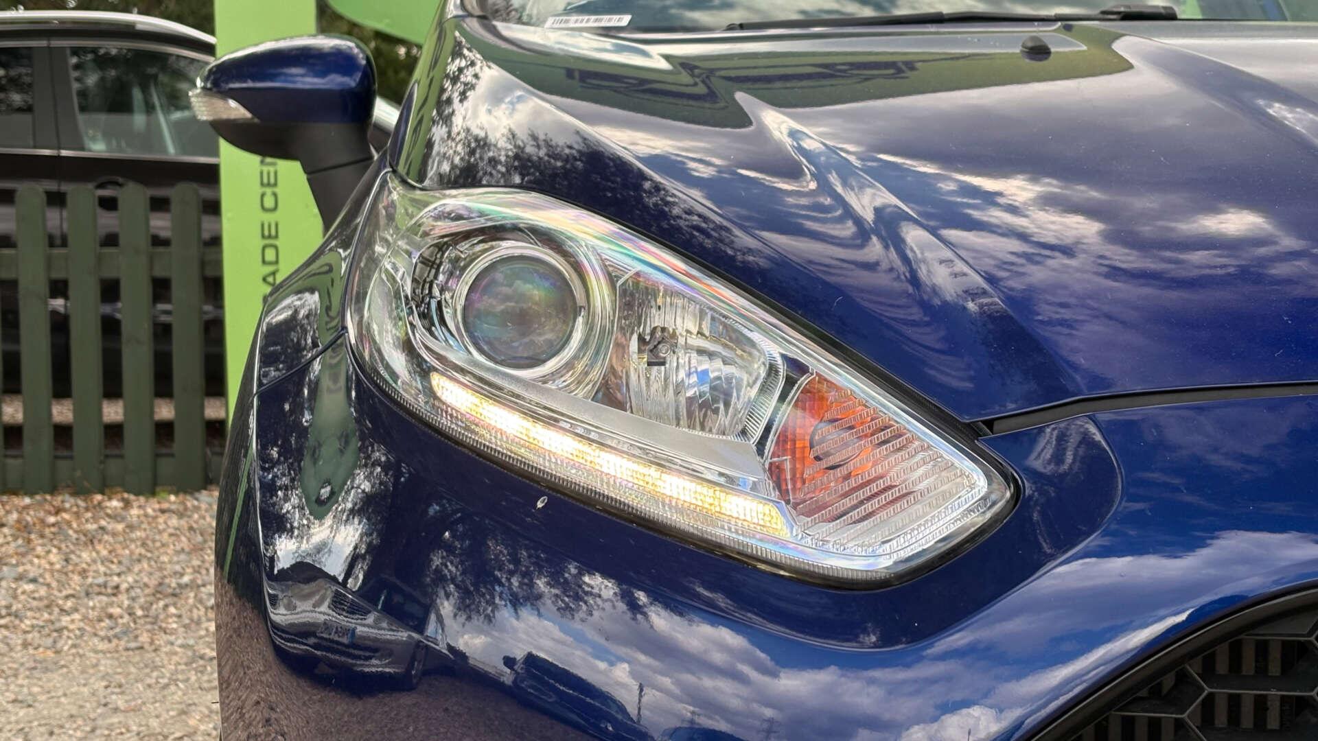 Ford Fiesta view 32