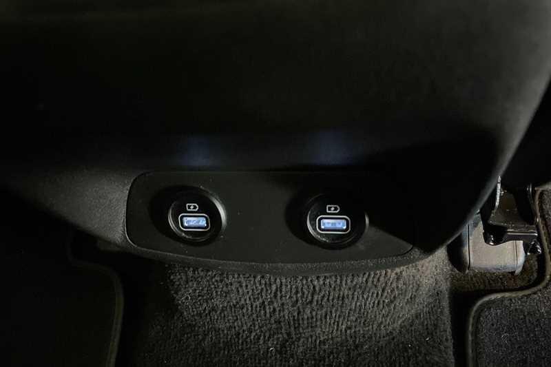 Hyundai Santa Fe view 38