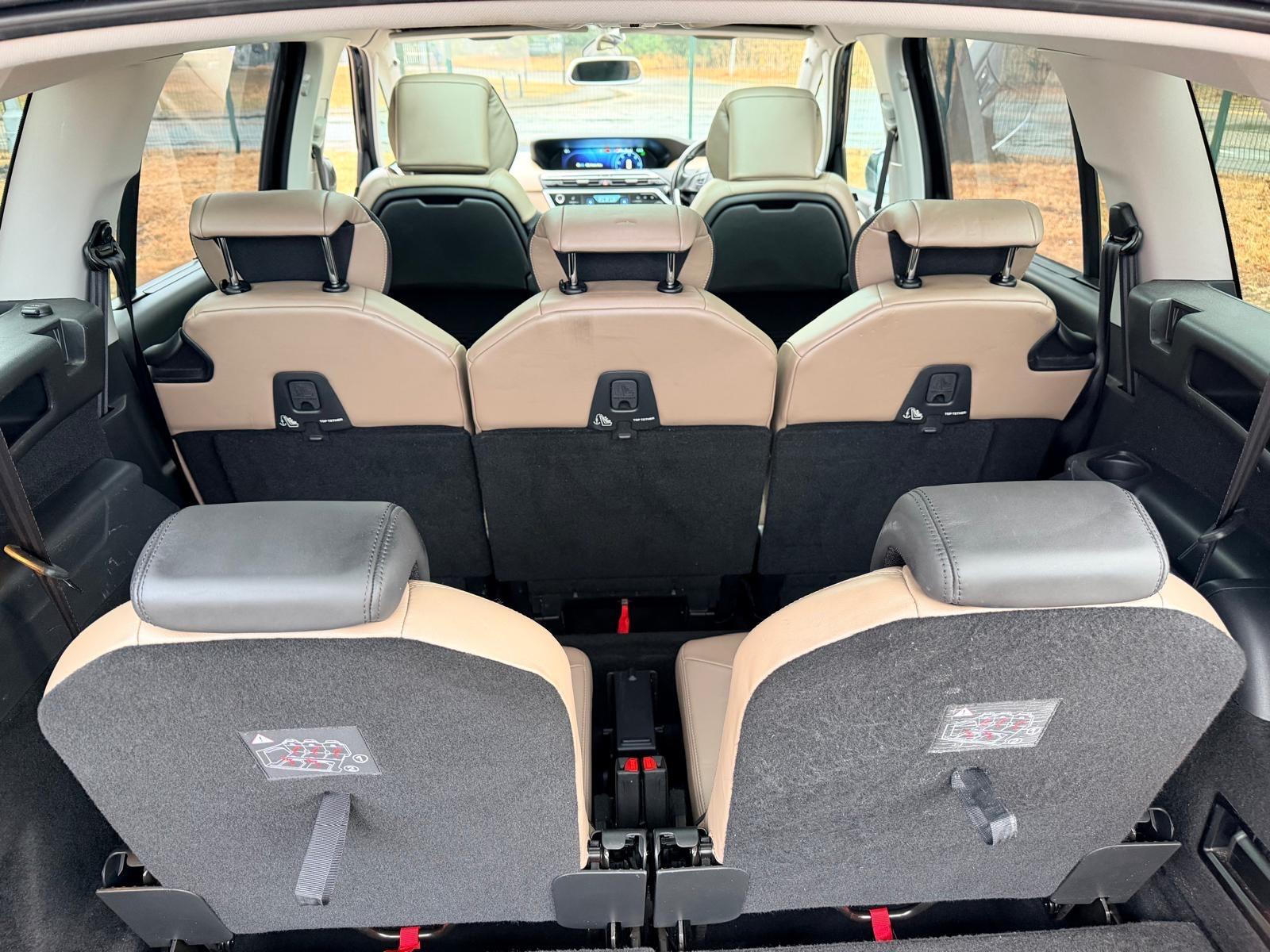 Citroen Grand C4 Picasso view 26