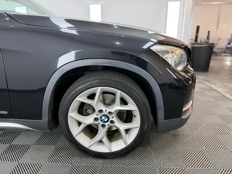 2013 BMW X1 image 9