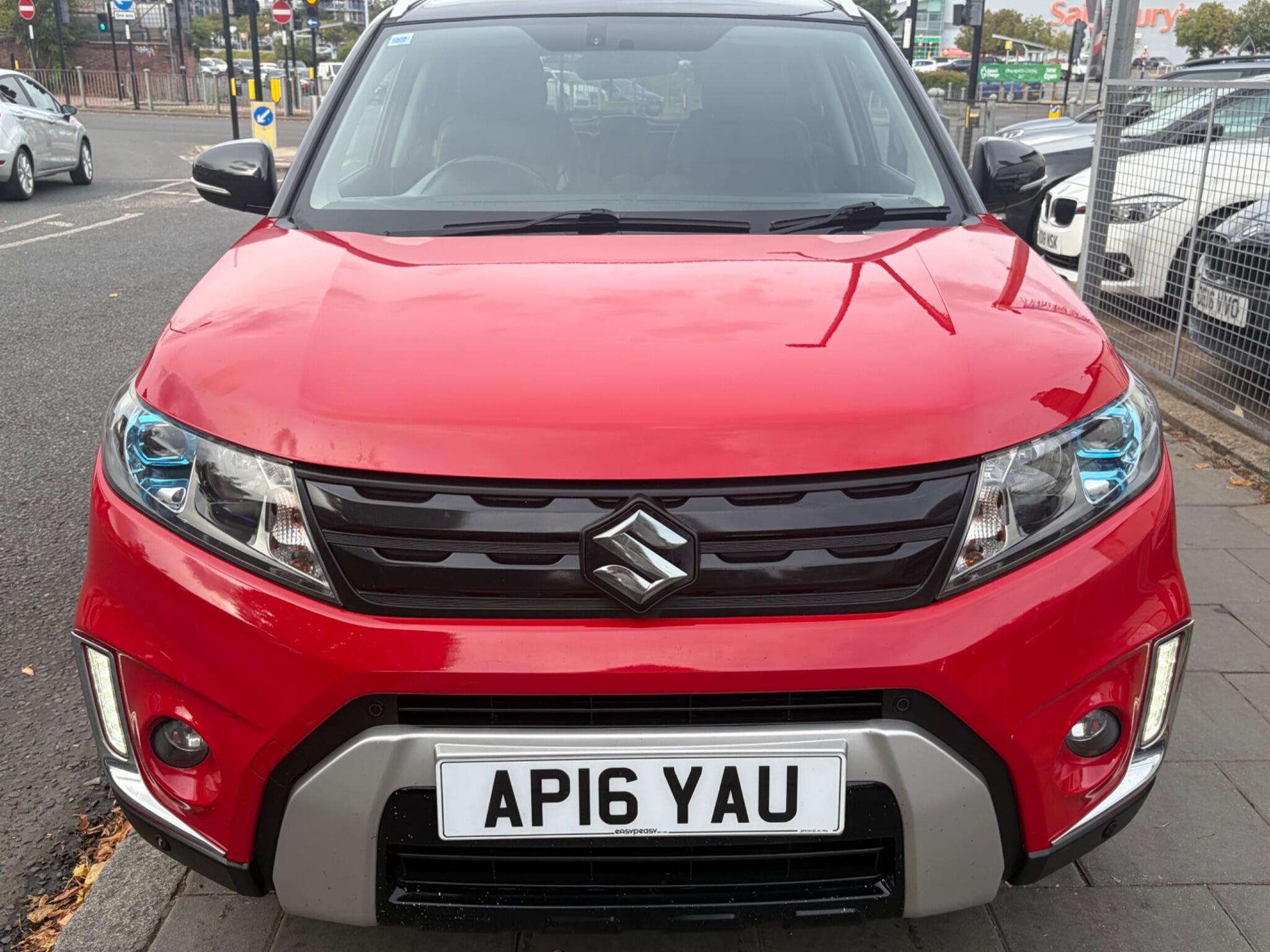 Suzuki Vitara view 8