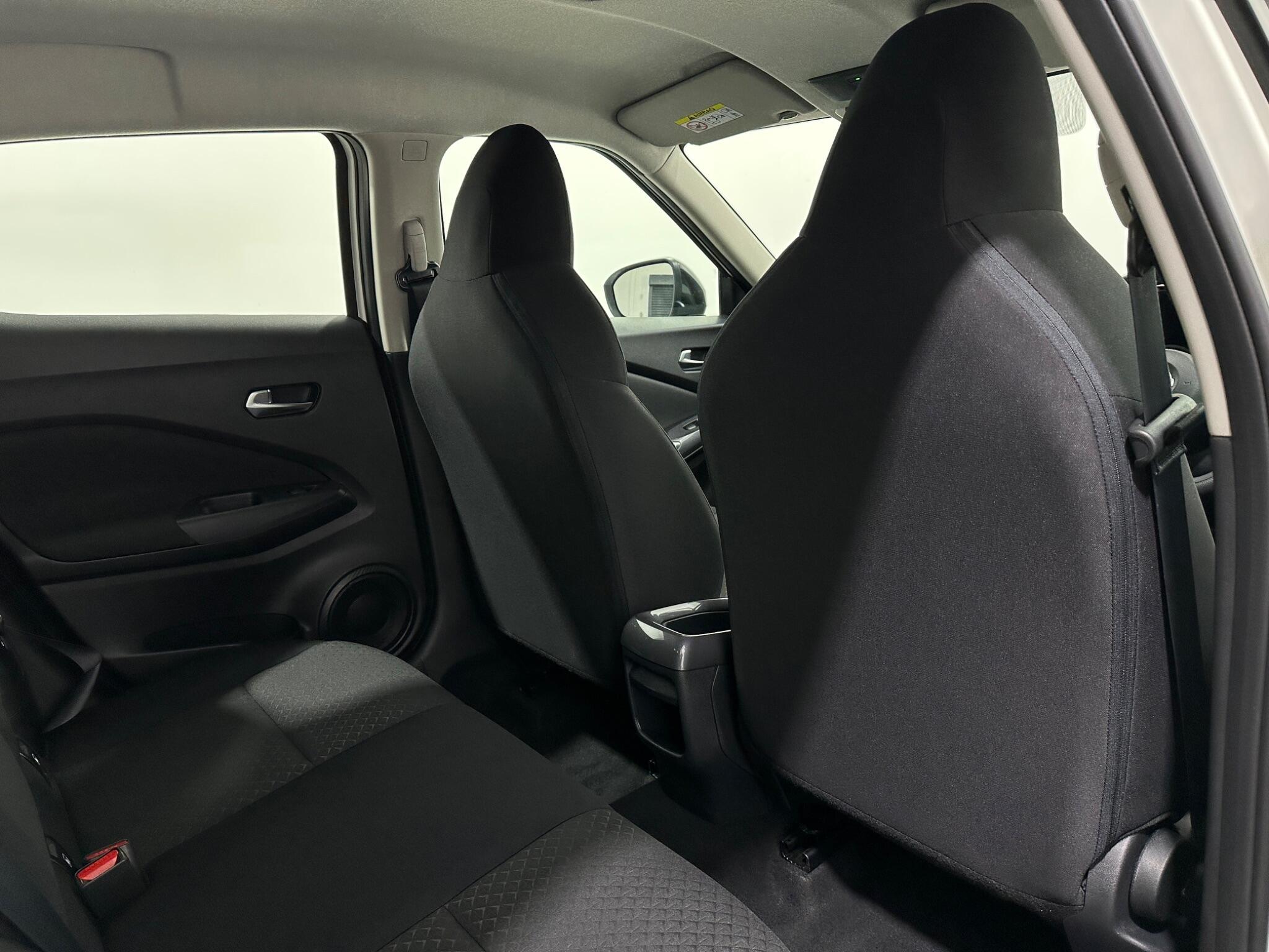 Nissan Juke view 38