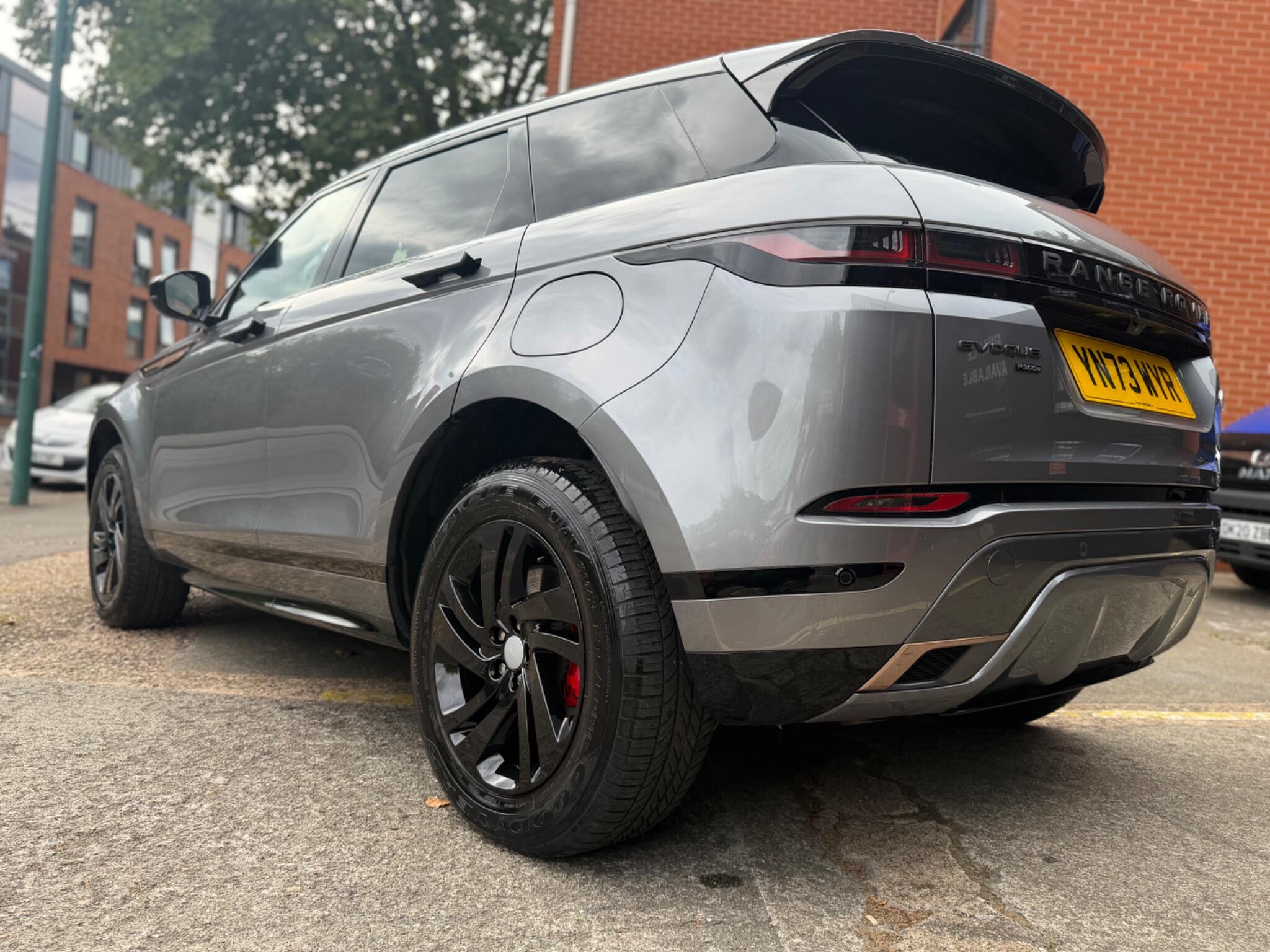 Land Rover Range Rover Evoque view 21