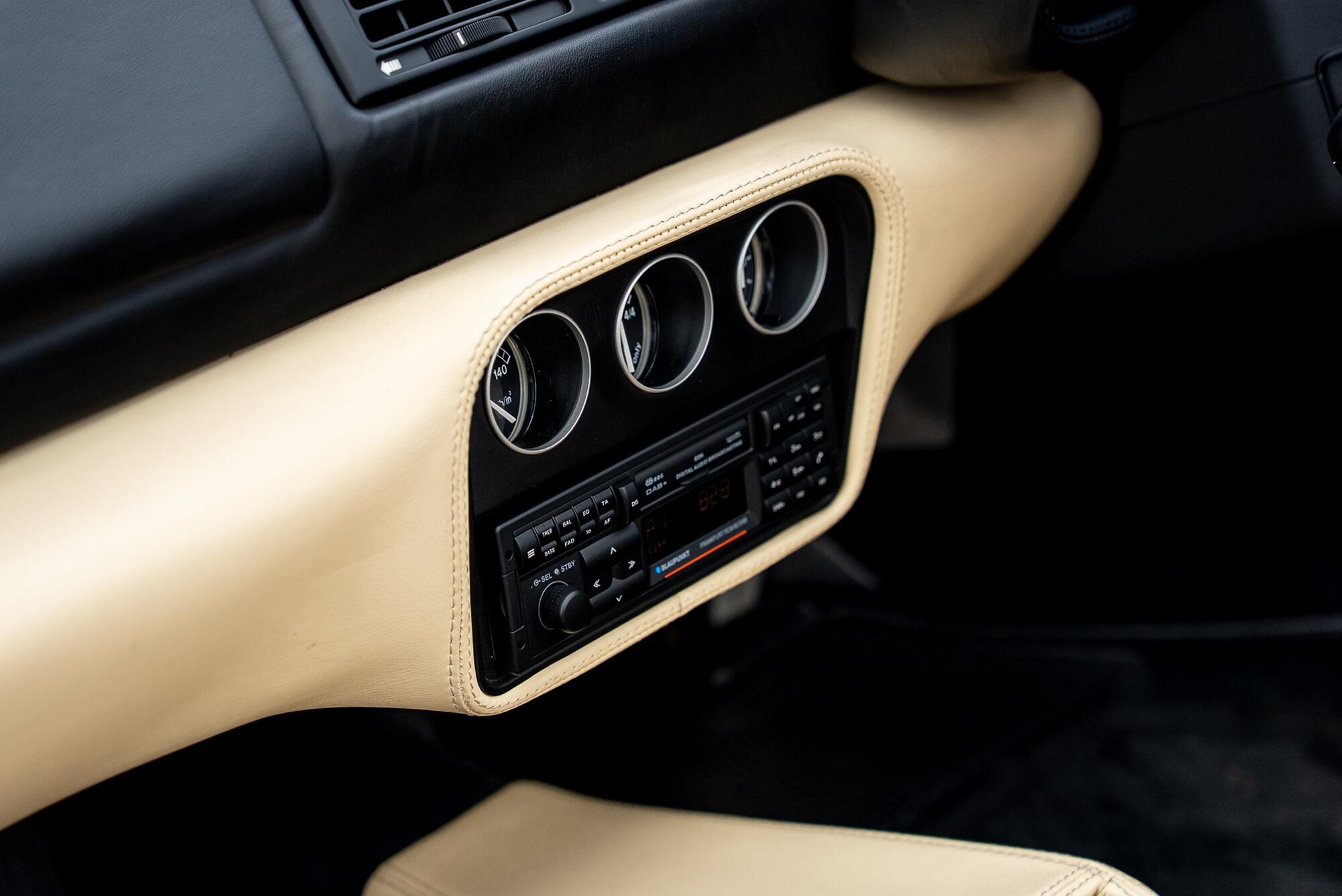 Ferrari 355 F1 view 38