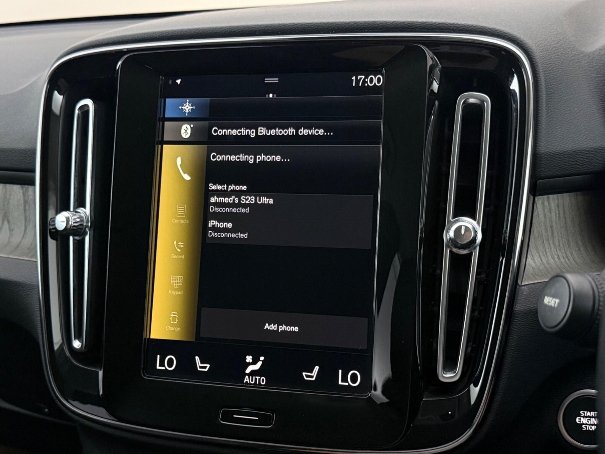 Volvo XC40 view 24