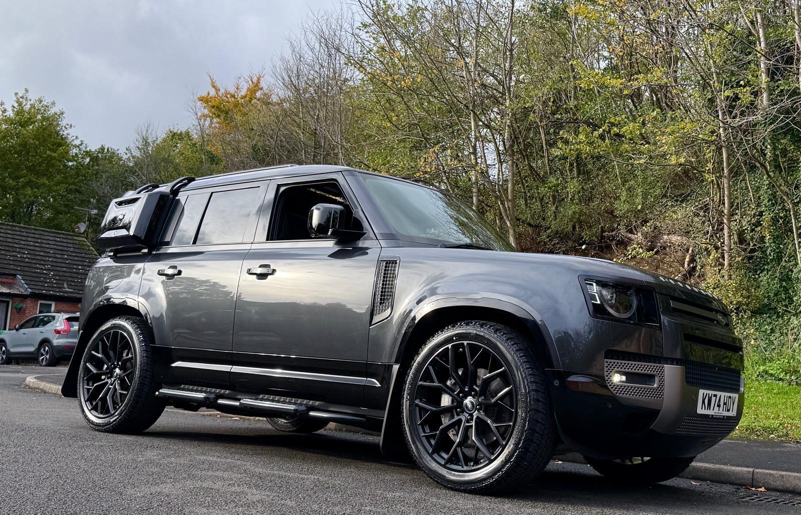 Land Rover Defender view 61