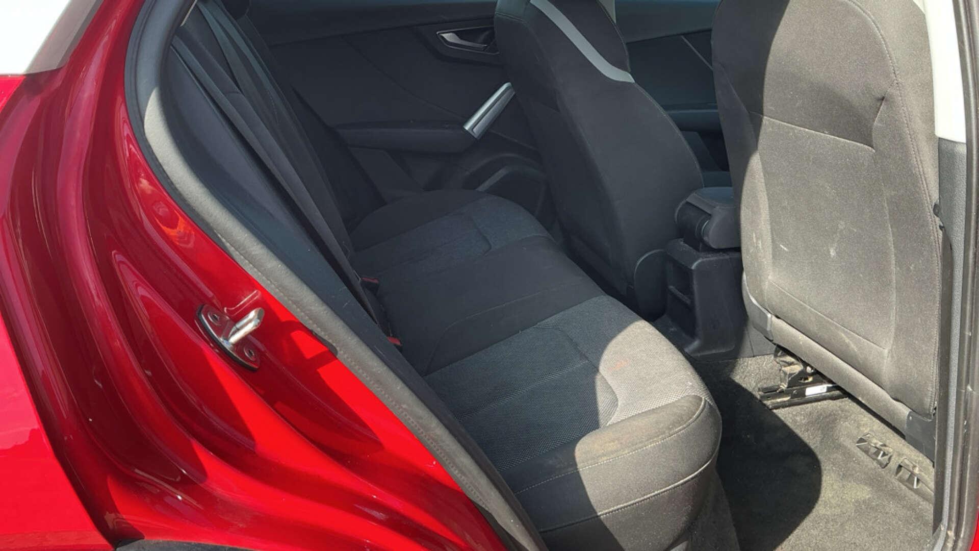 Audi Q2 view 6