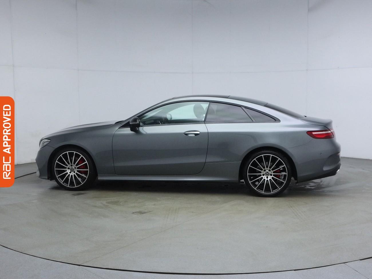 Mercedes-Benz E-Class view 33