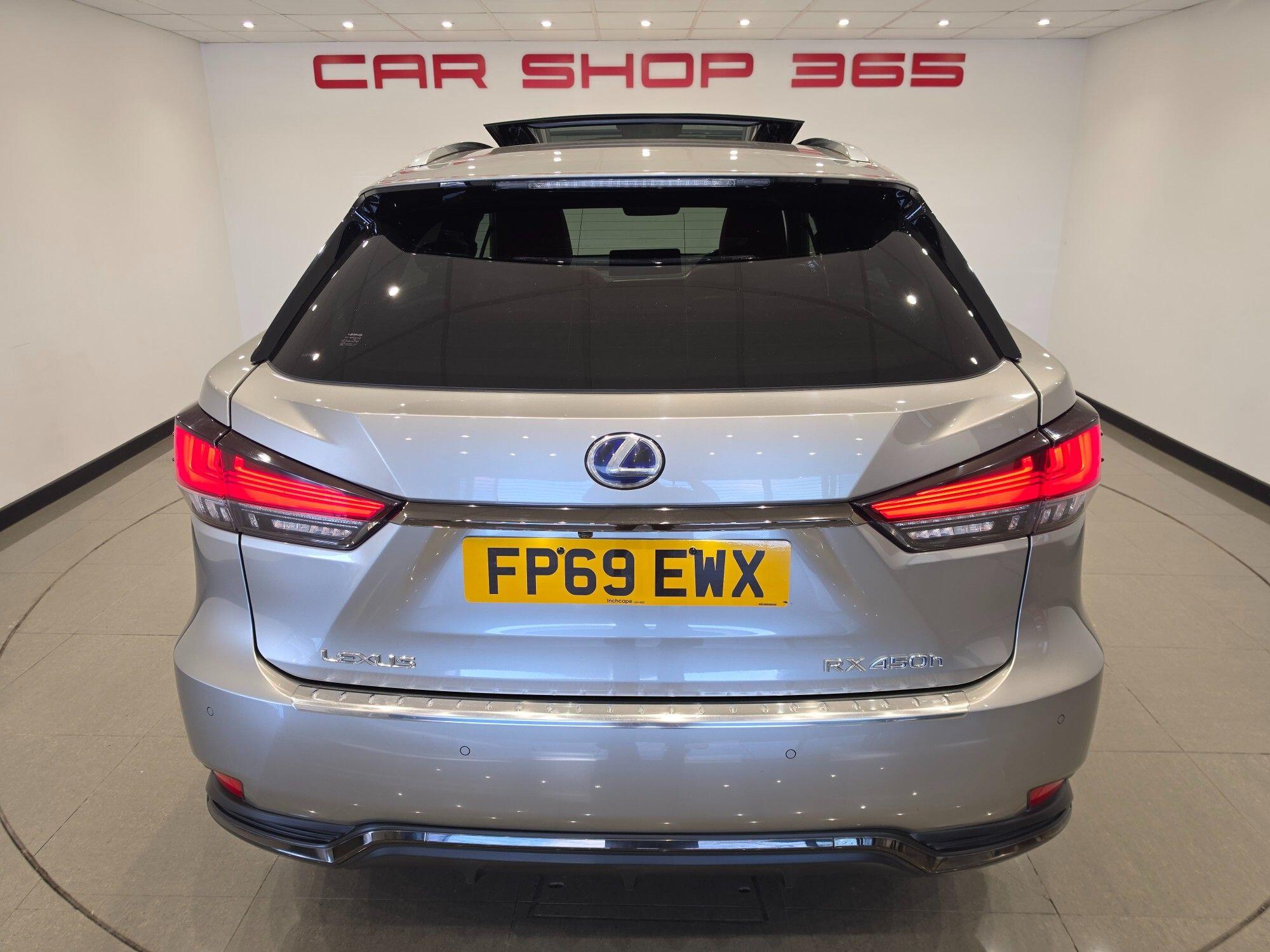 Lexus RX view 14