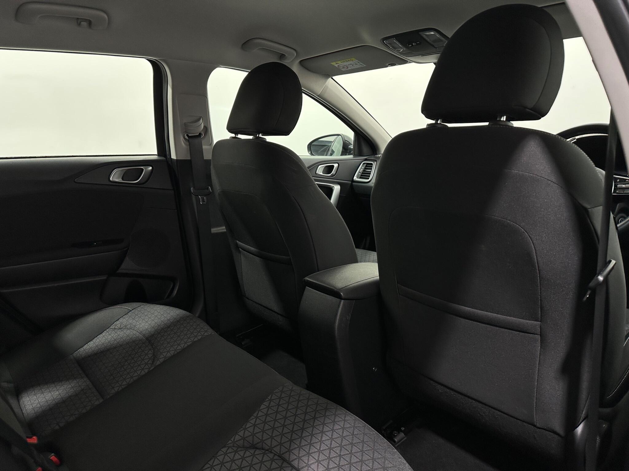 Kia Ceed view 40